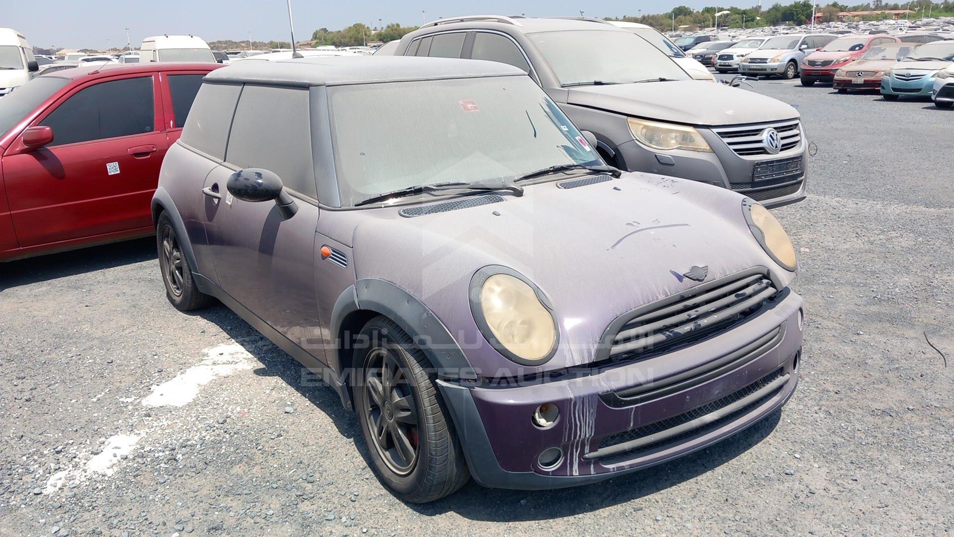 2006 MINI COOPER VIN: WMWRC31056TB99729