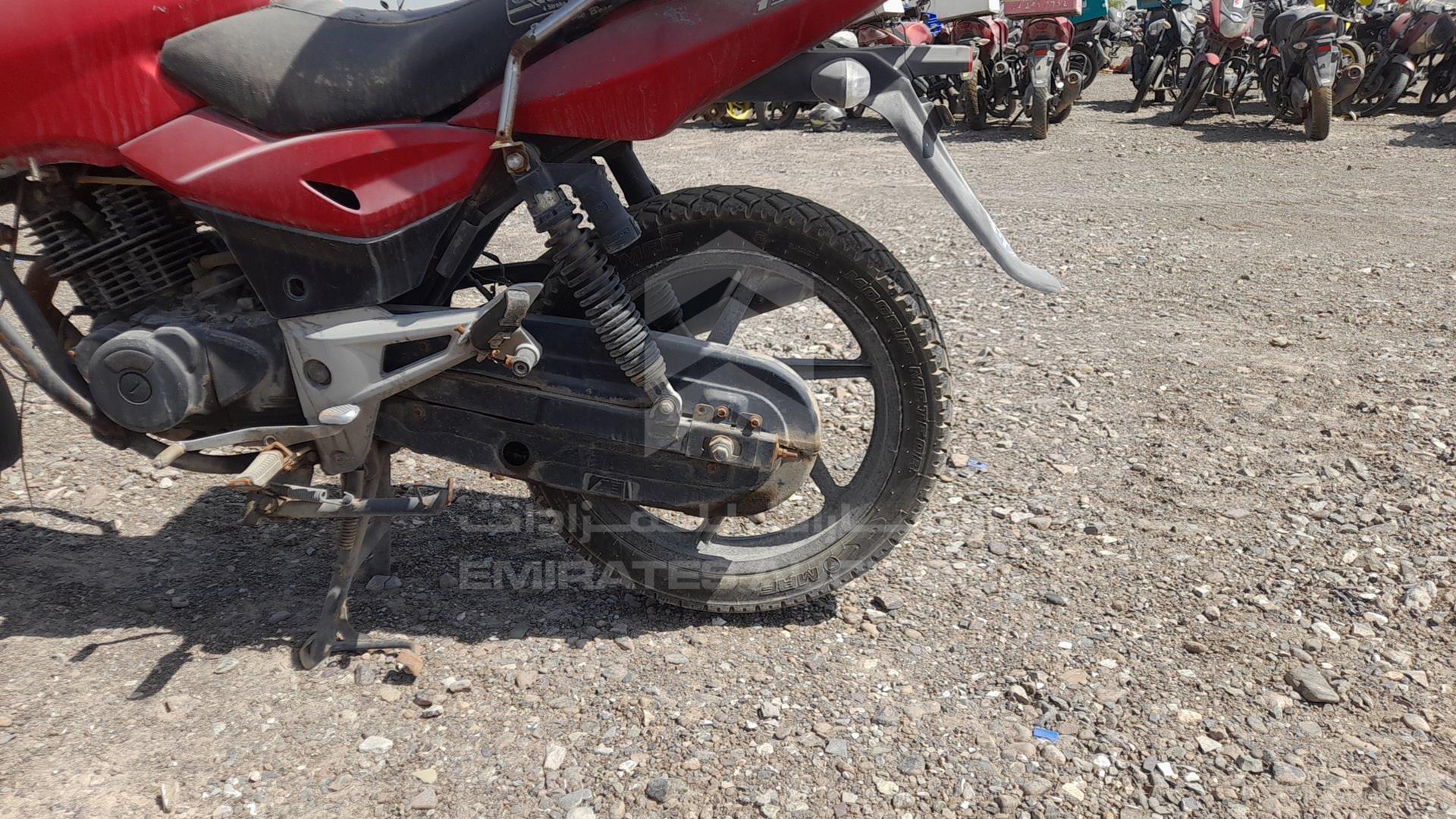 2010 BAJAJ 150 CC VIN: MD2DHDHZZSCL15433
