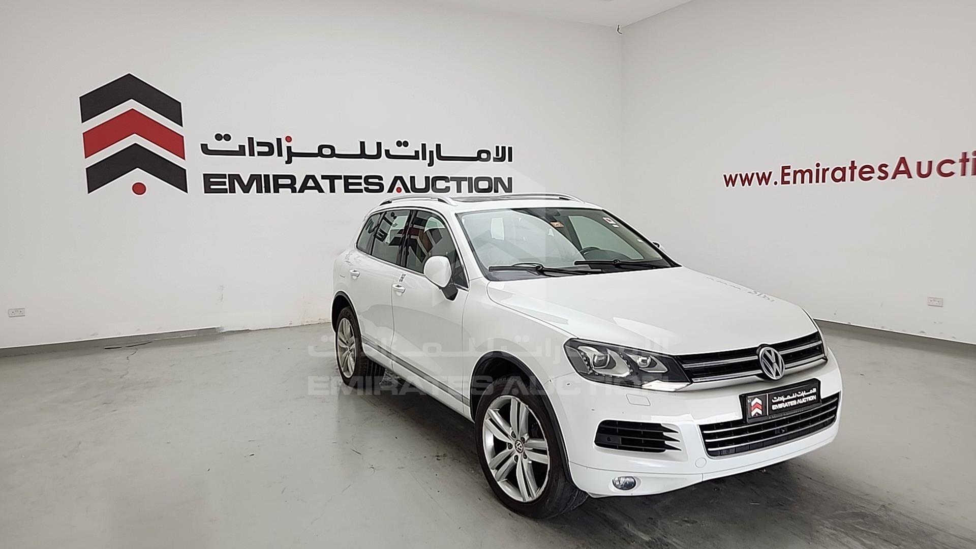 2014 VOLKSWAGEN TOUAREG VIN: WVGBC2BP3ED000124