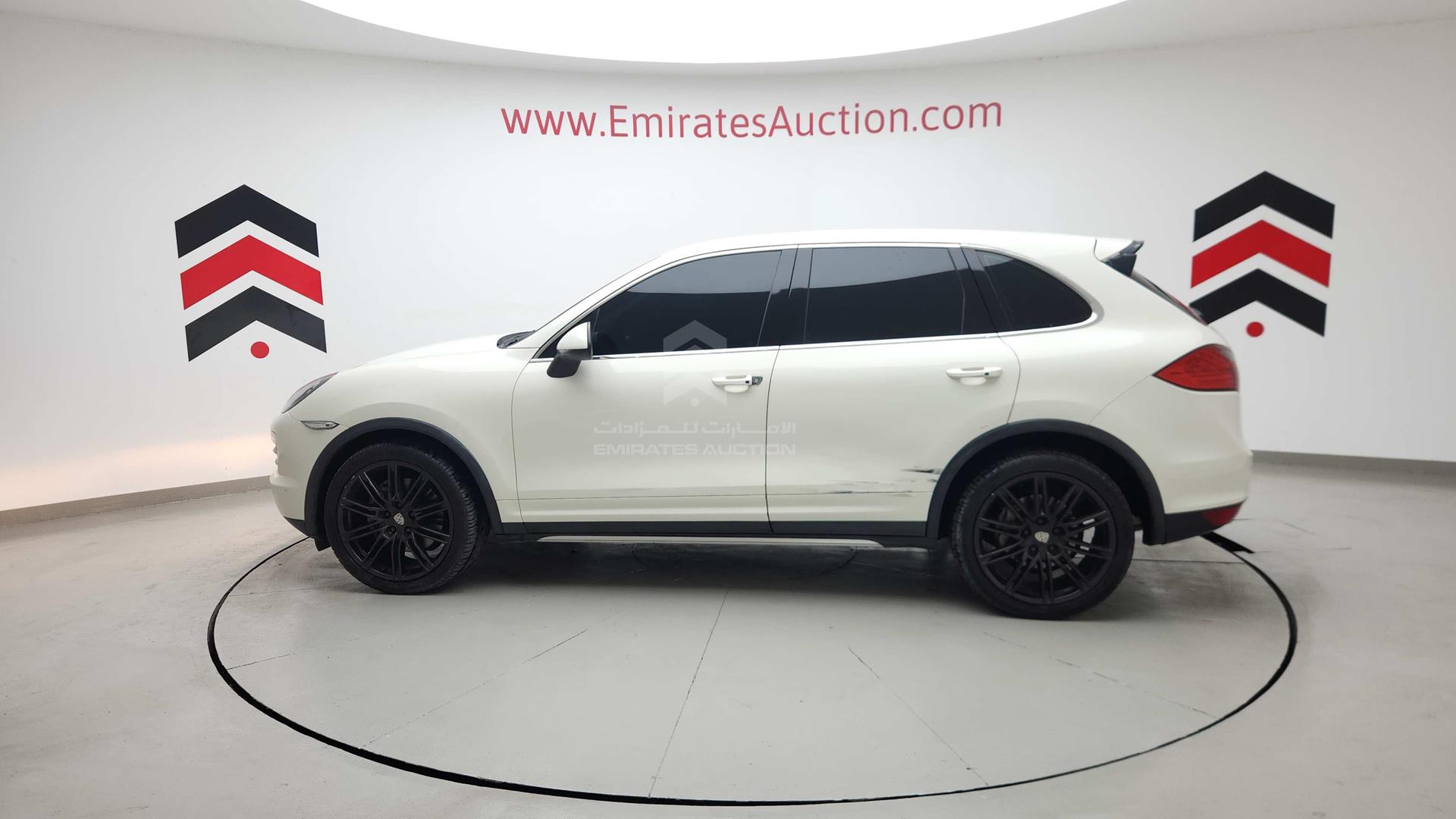 2011 PORSCHE CAYENNE VIN: WP1ZZZ92ZBLA41361
