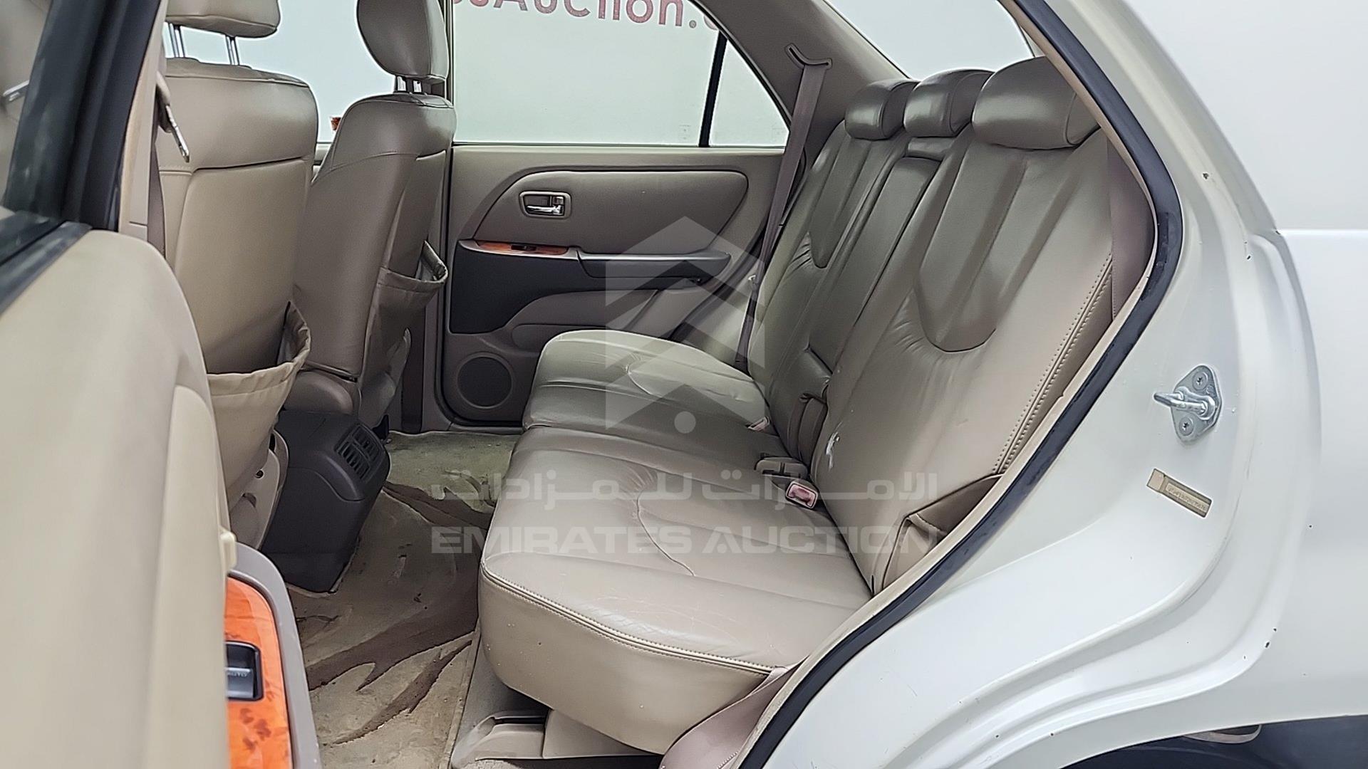 2002 LEXUS RX 300 VIN: JTJHF10U720235876