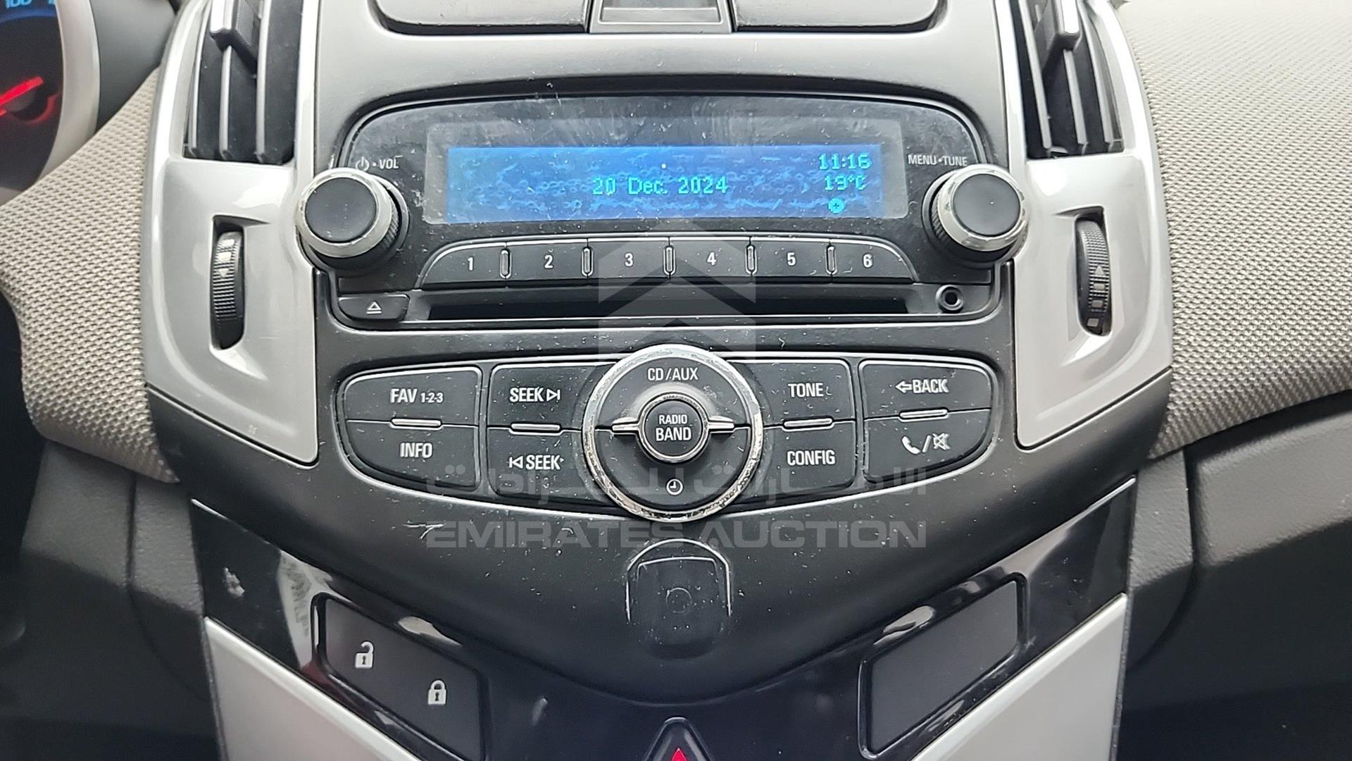 2014 CHEVROLET CRUZE VIN: KL1PJ5C53EK537187