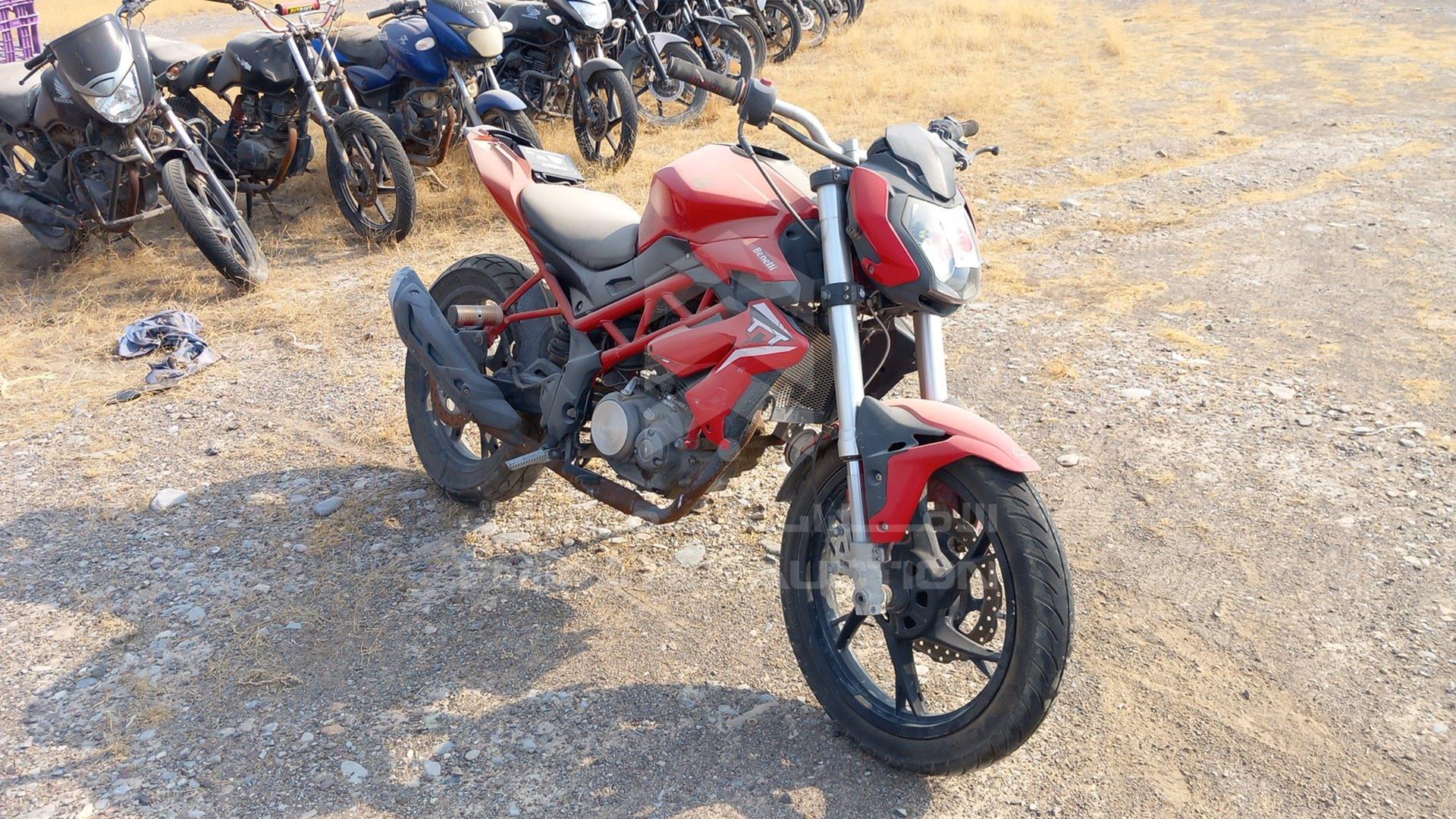2019 BENELLI TRK 502 VIN: LBBPEKWB3KBA12426