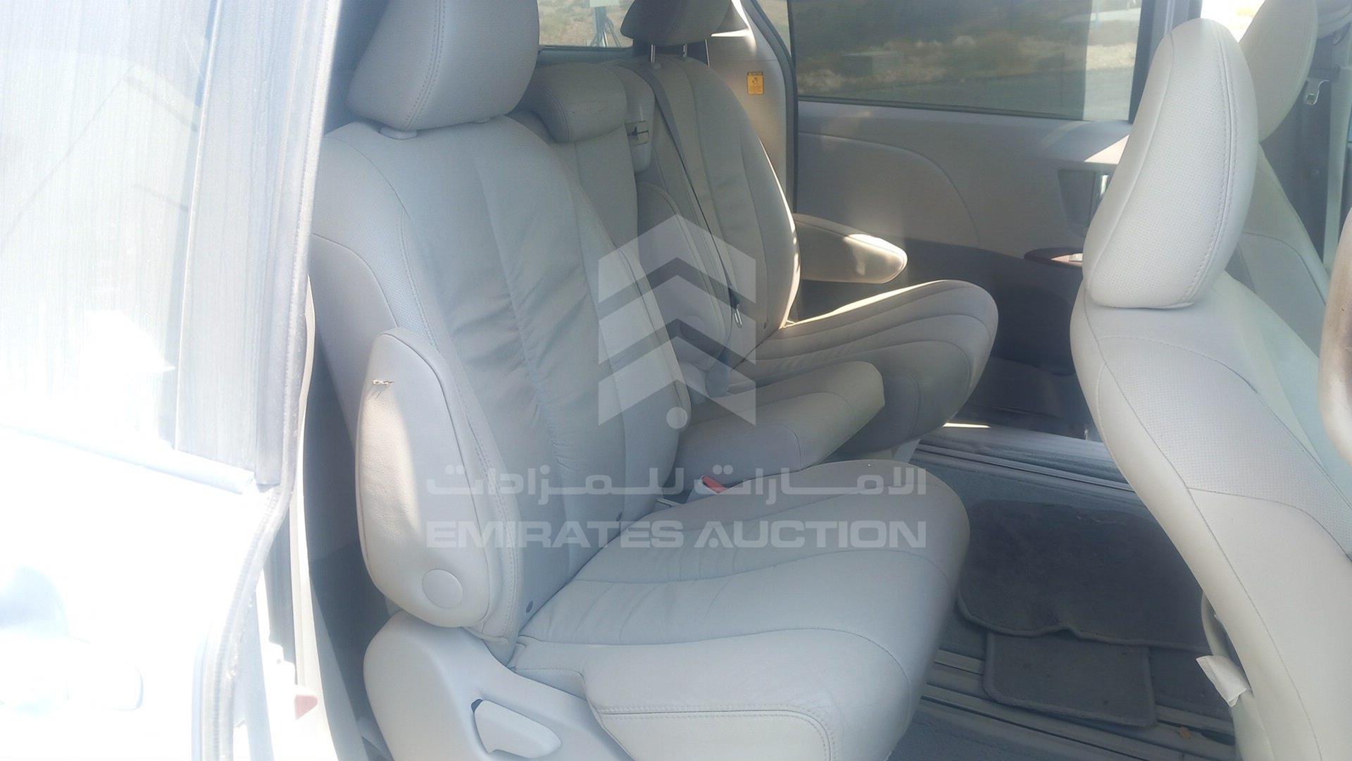 2012 TOYOTA SIENNA VIN: 5TDYK3DC3CS193393