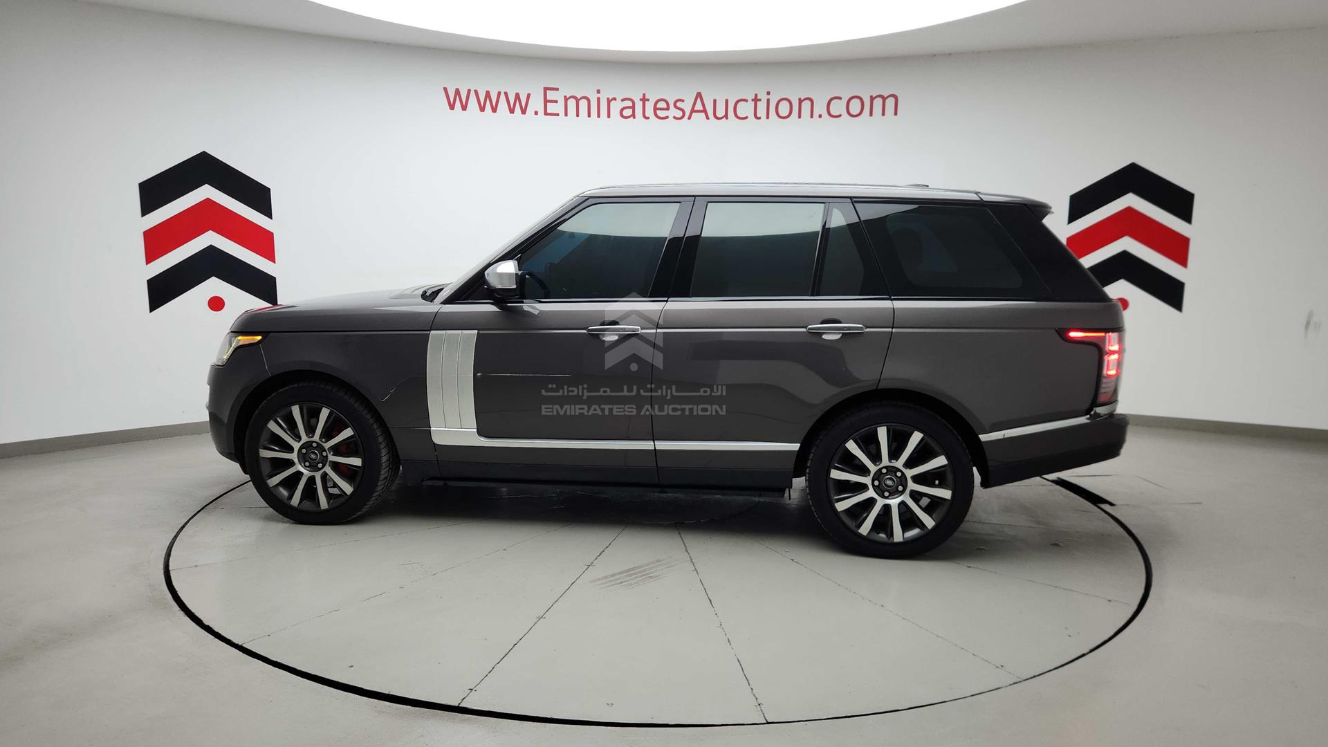 2016 RANGE ROVER VOGUE VIN: SALGA2EF4GA302649