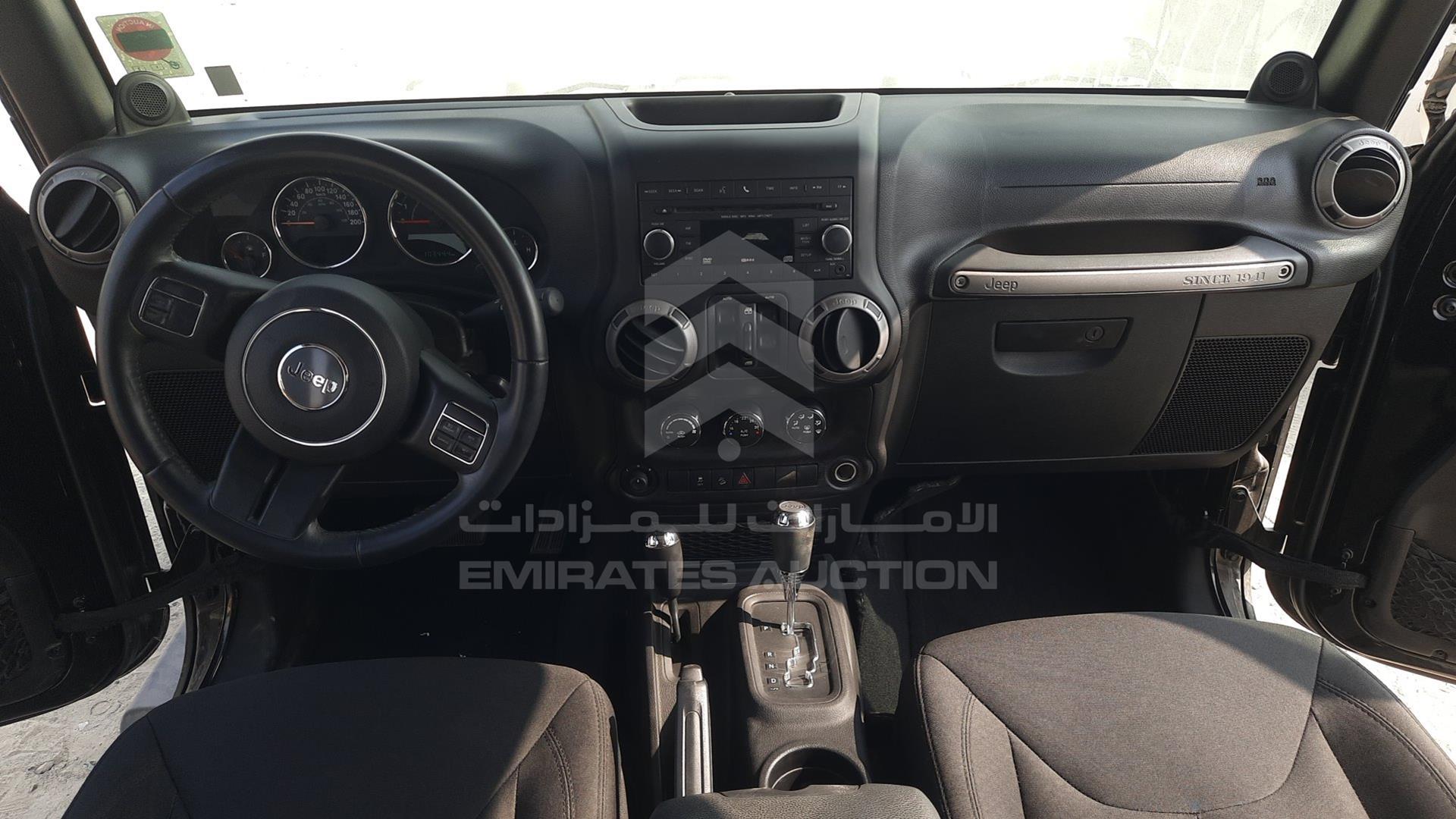 2014 JEEP WRANGLER / VIN: 1C4BJWDG2EL323536