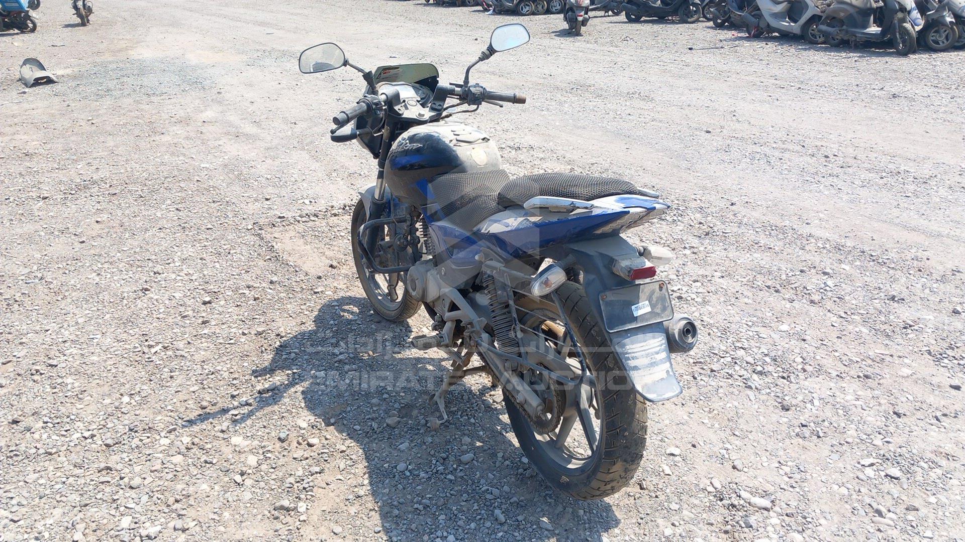 2016 BAJAJ PULSAR 180CC VIN: MD2A12DZ5GCB68325
