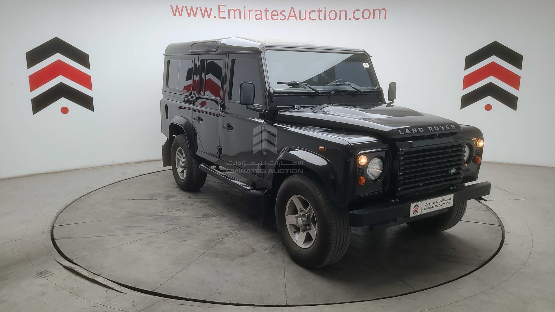 2013 LAND ROVER DEFENDER VIN: SALLDHMR8DA441729