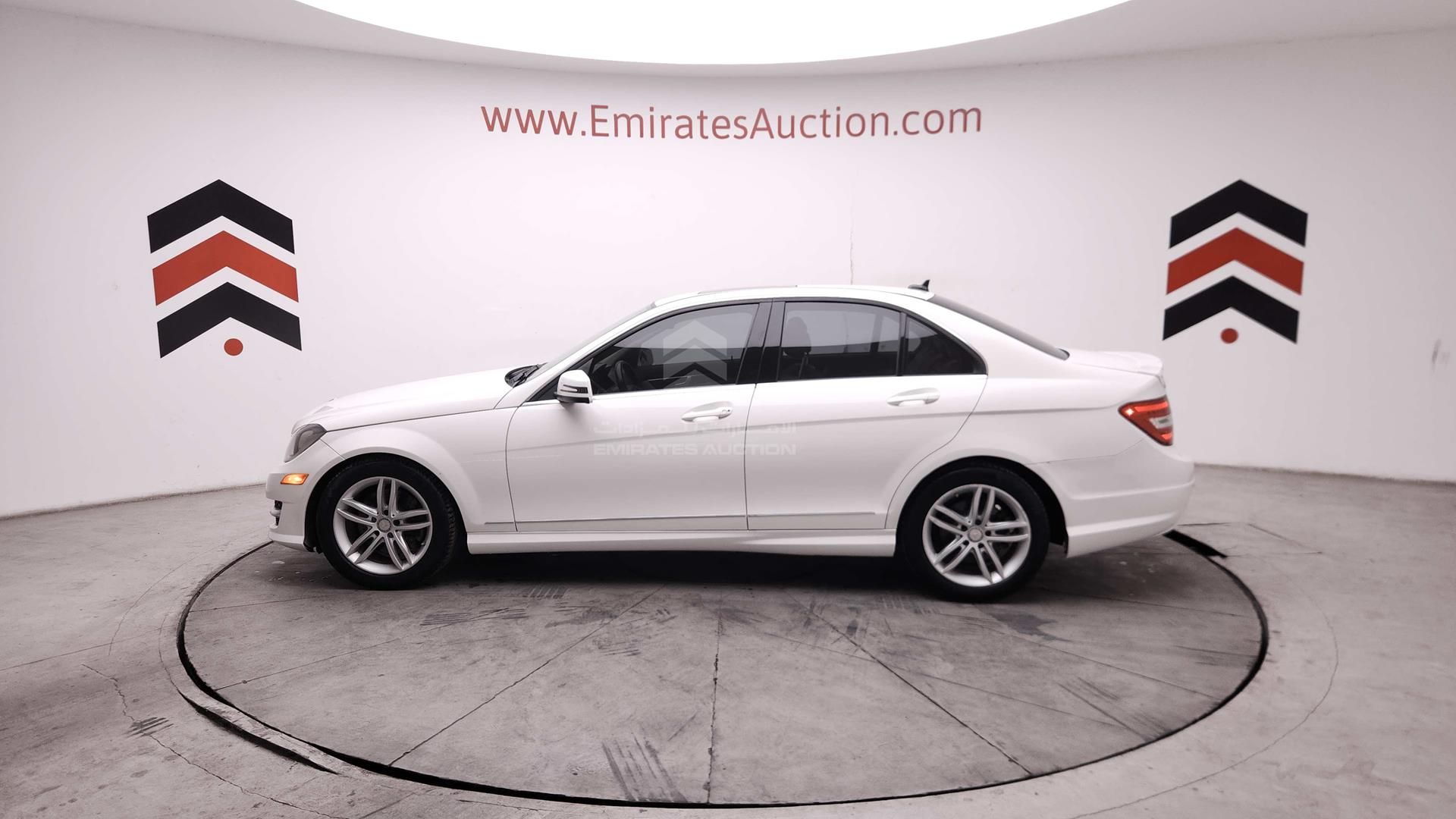 2014 MERCEDES C 300 VIN: WDDGF8AB3EG196967