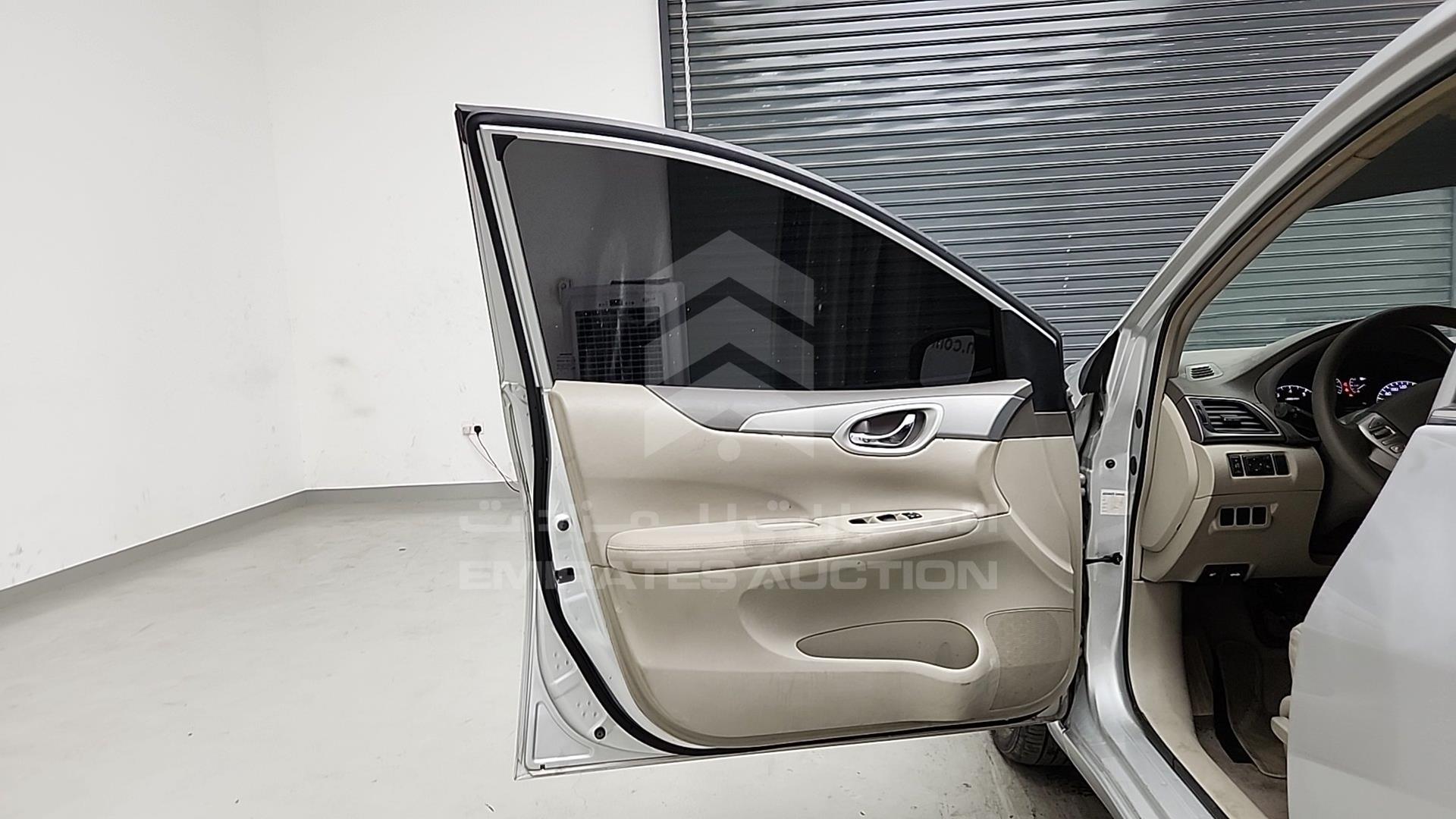 2016 NISSAN TIIDA VIN: MNTBC2C93G6010270