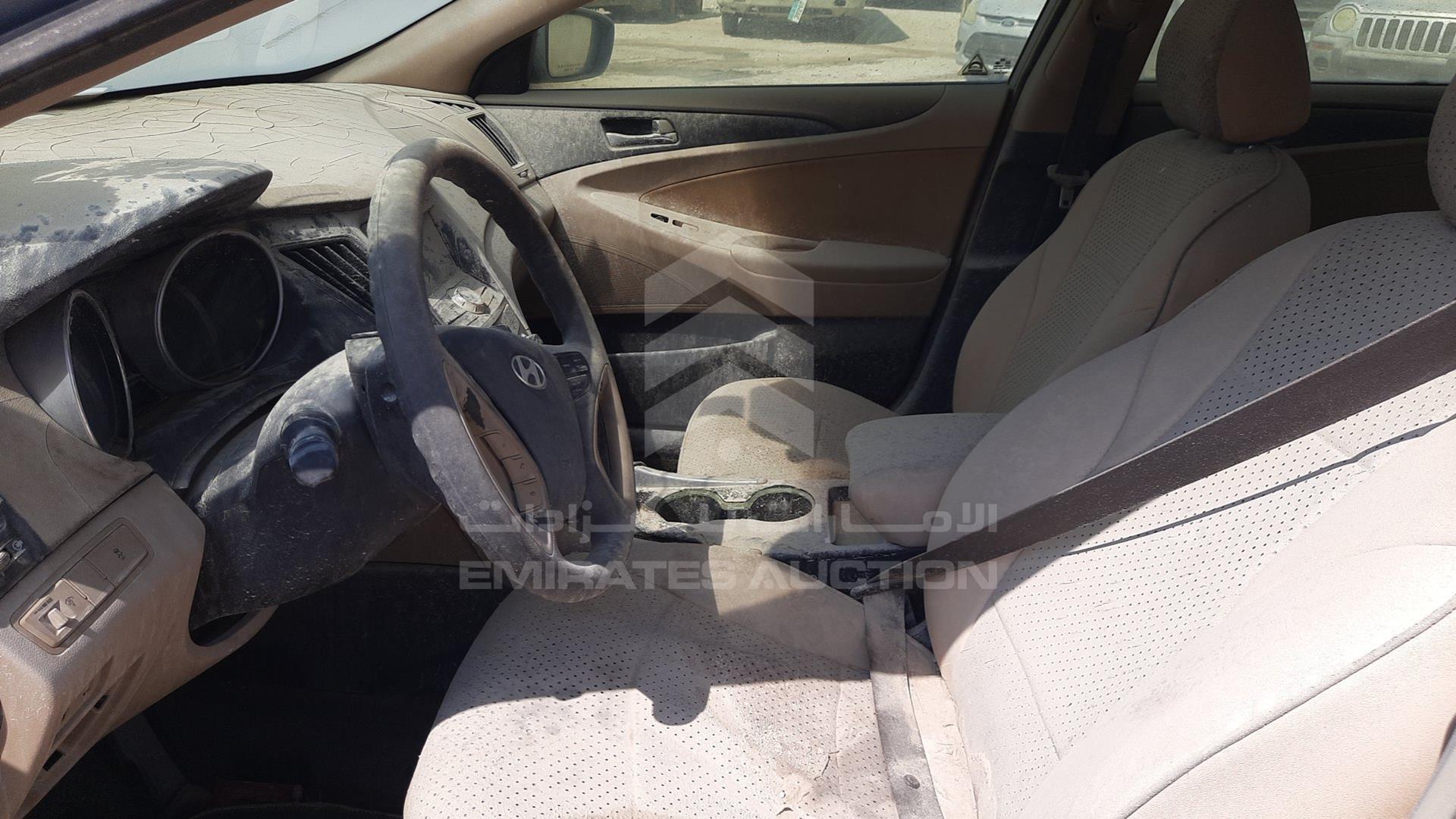 2011 HYUNDAI SONATA VIN: 5NPEB4AC4BH136010