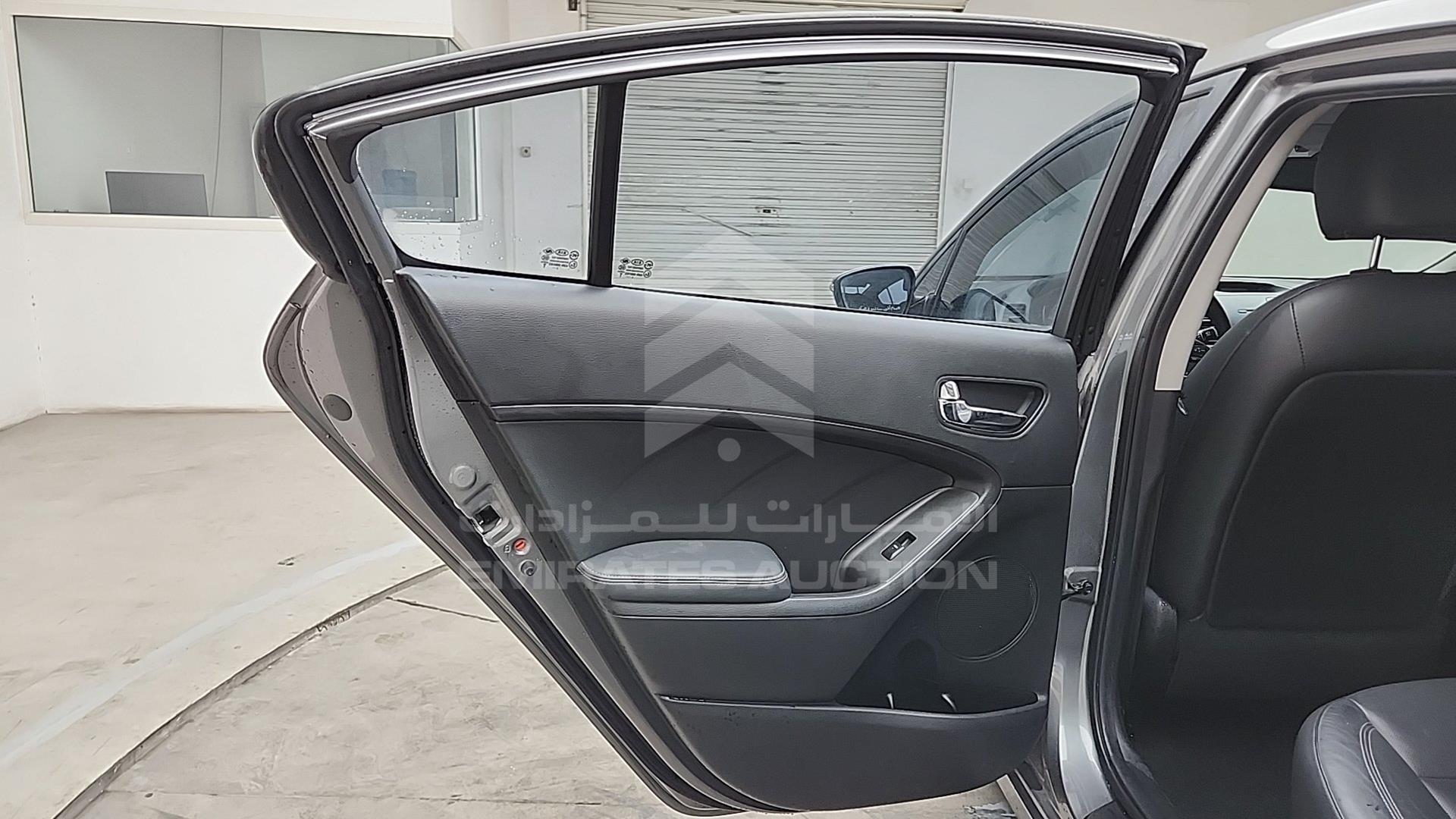 2014 KIA CERATO VIN: KNAFZ4119E5185901