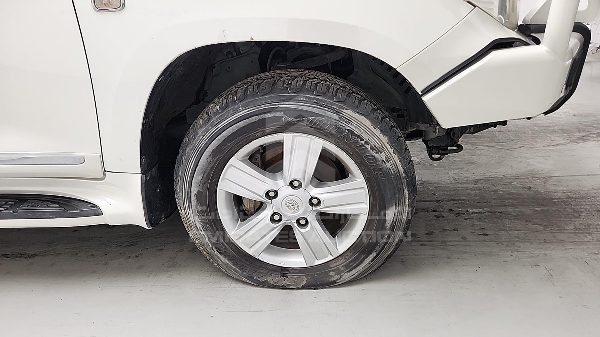 2011 TOYOTA LAND CRUISER VIN: JTMHU09J1B5054464