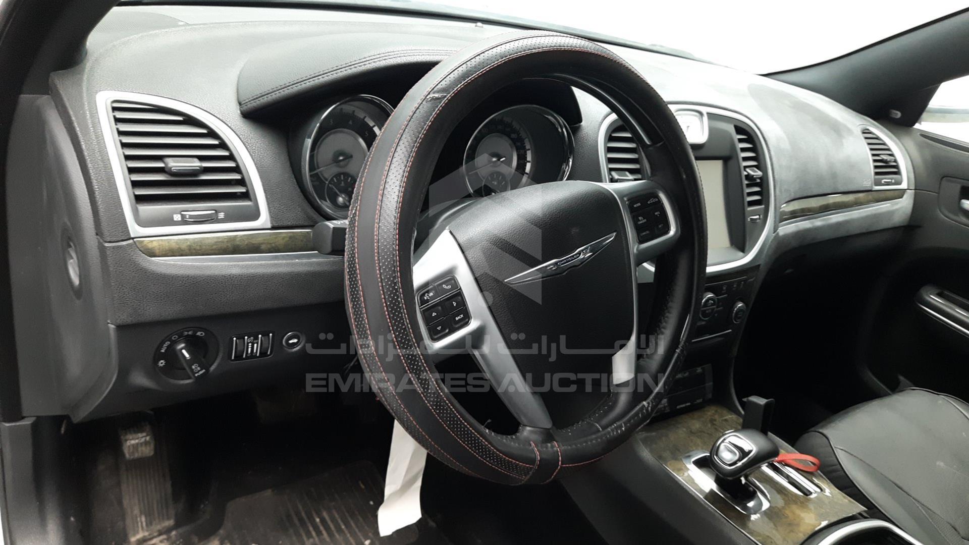 2014 CHRYSLER 300 C VIN: 2C3CCACG6EH118578