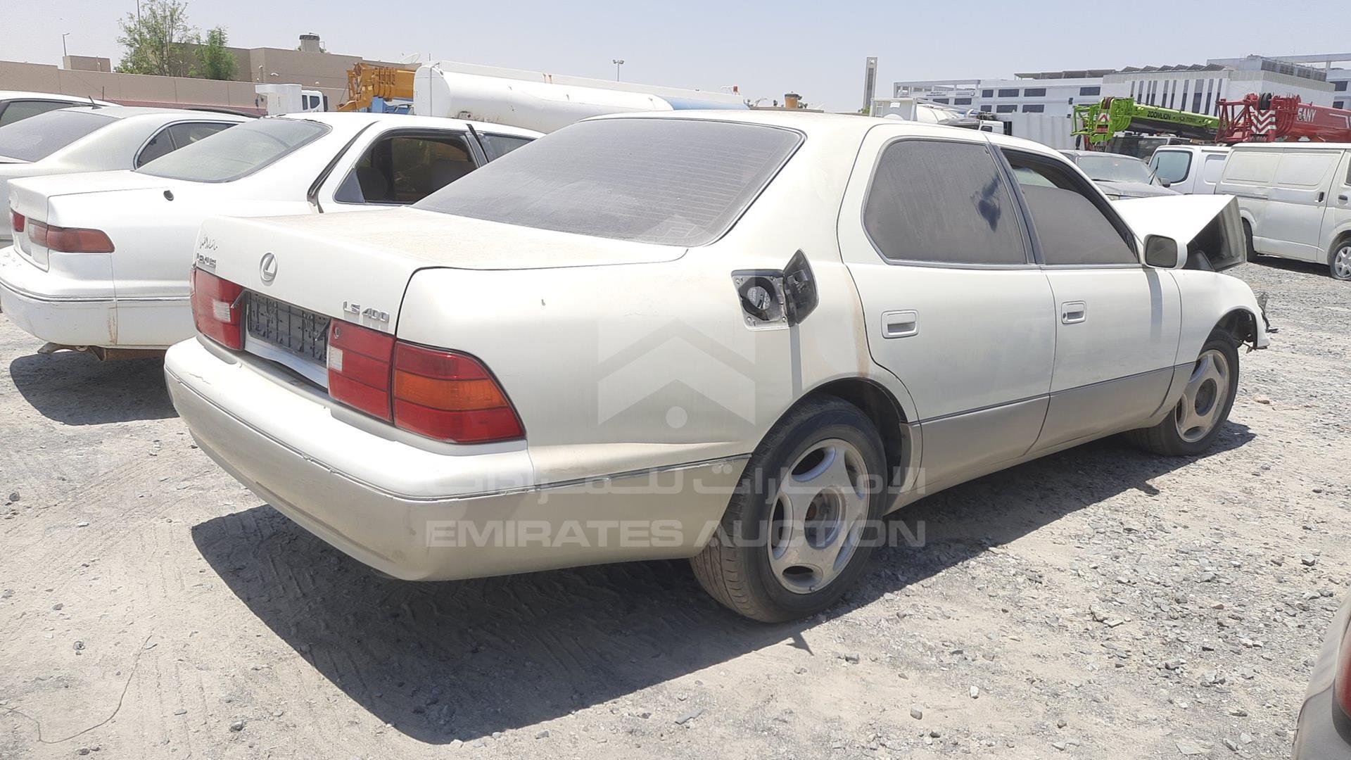 1998 LEXUS LS400 VIN: JT8BH28F6W0137702