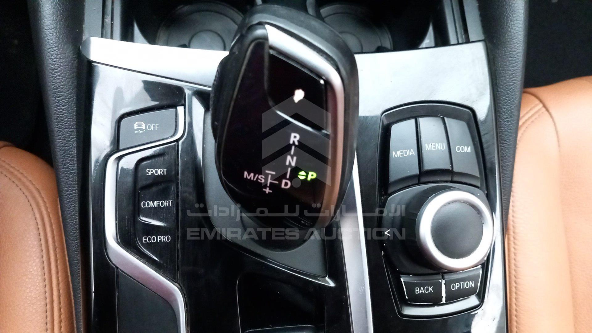 2020 BMW 520 VIN: WBAJL1A01LBM40329