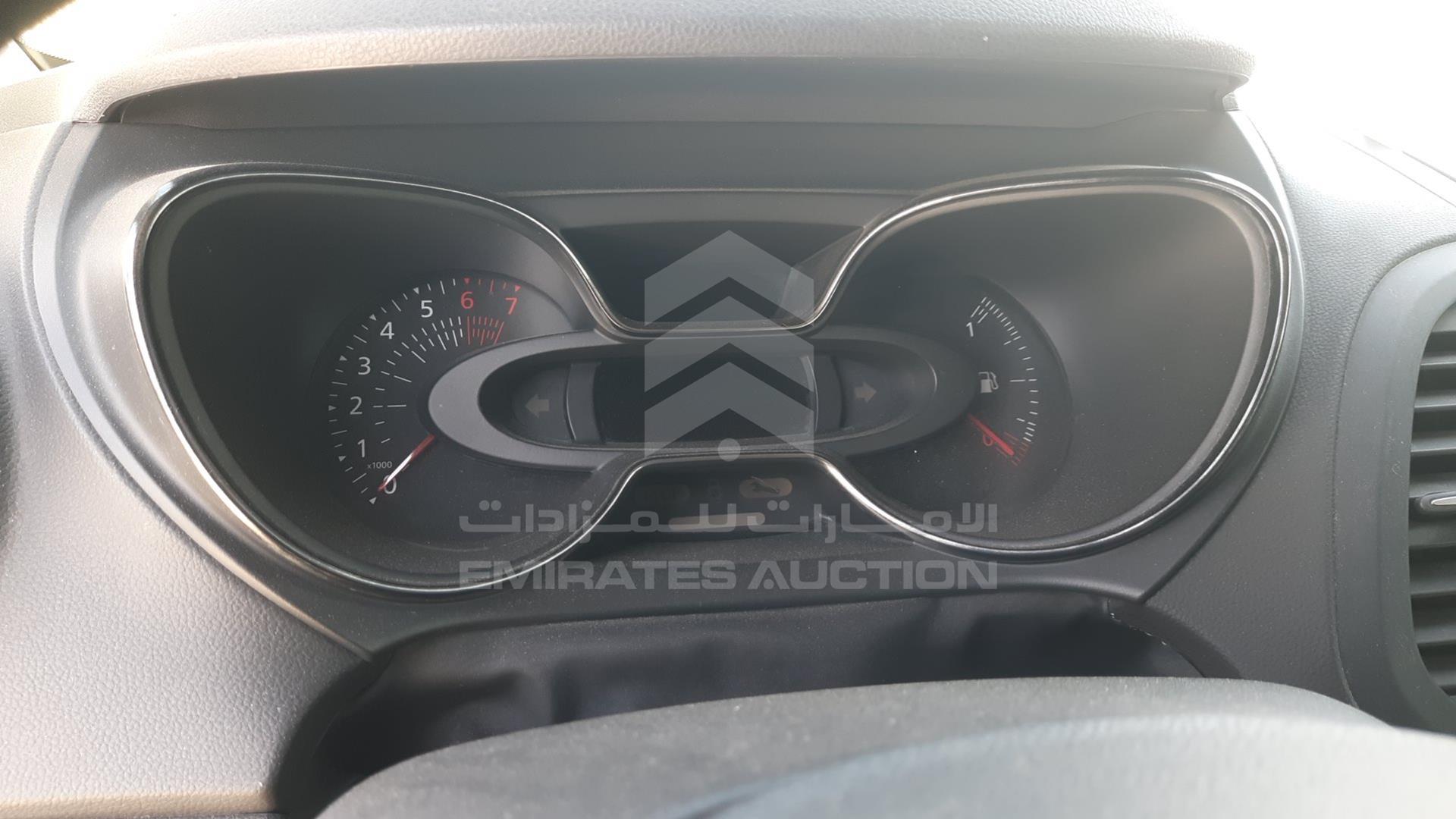 2019 RENAULT CAPTUR VIN: VF12RRJR1KW466020