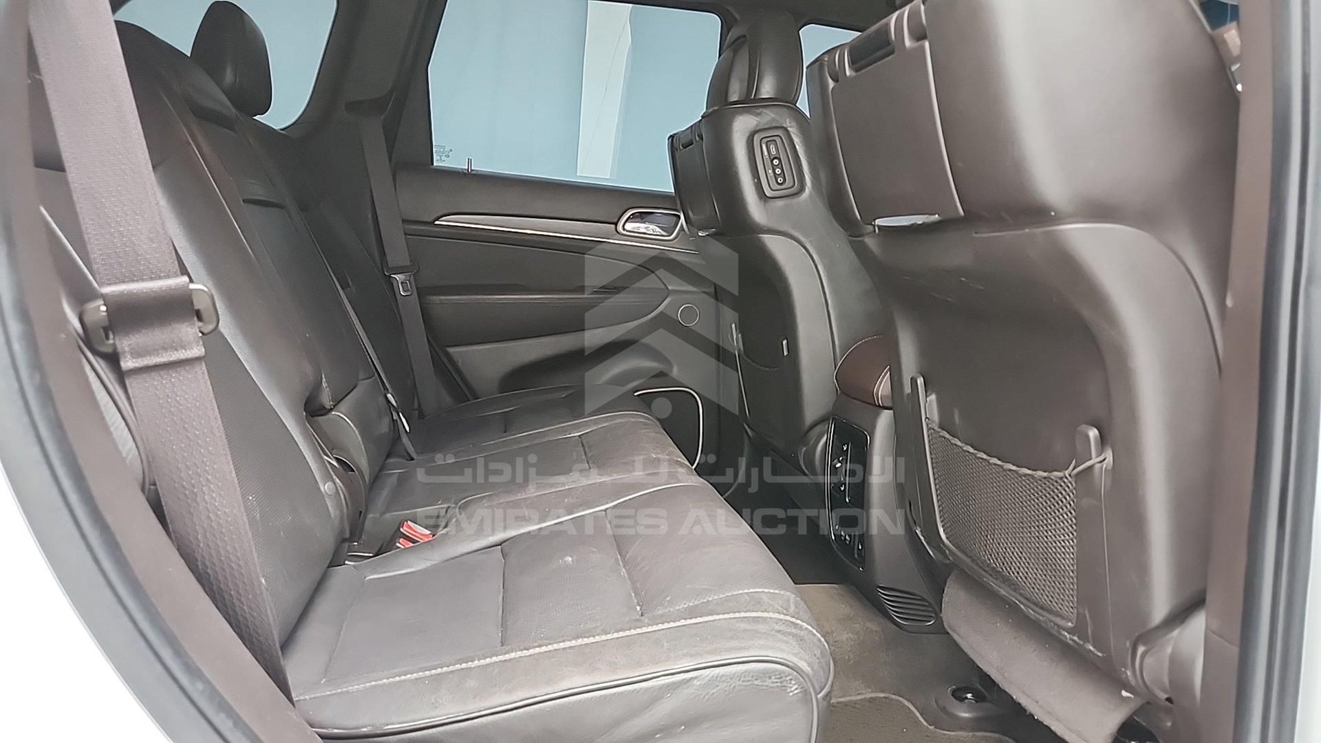 2015 JEEP GRAND CHEROKEE VIN: 1C4RJFJT6FC666528