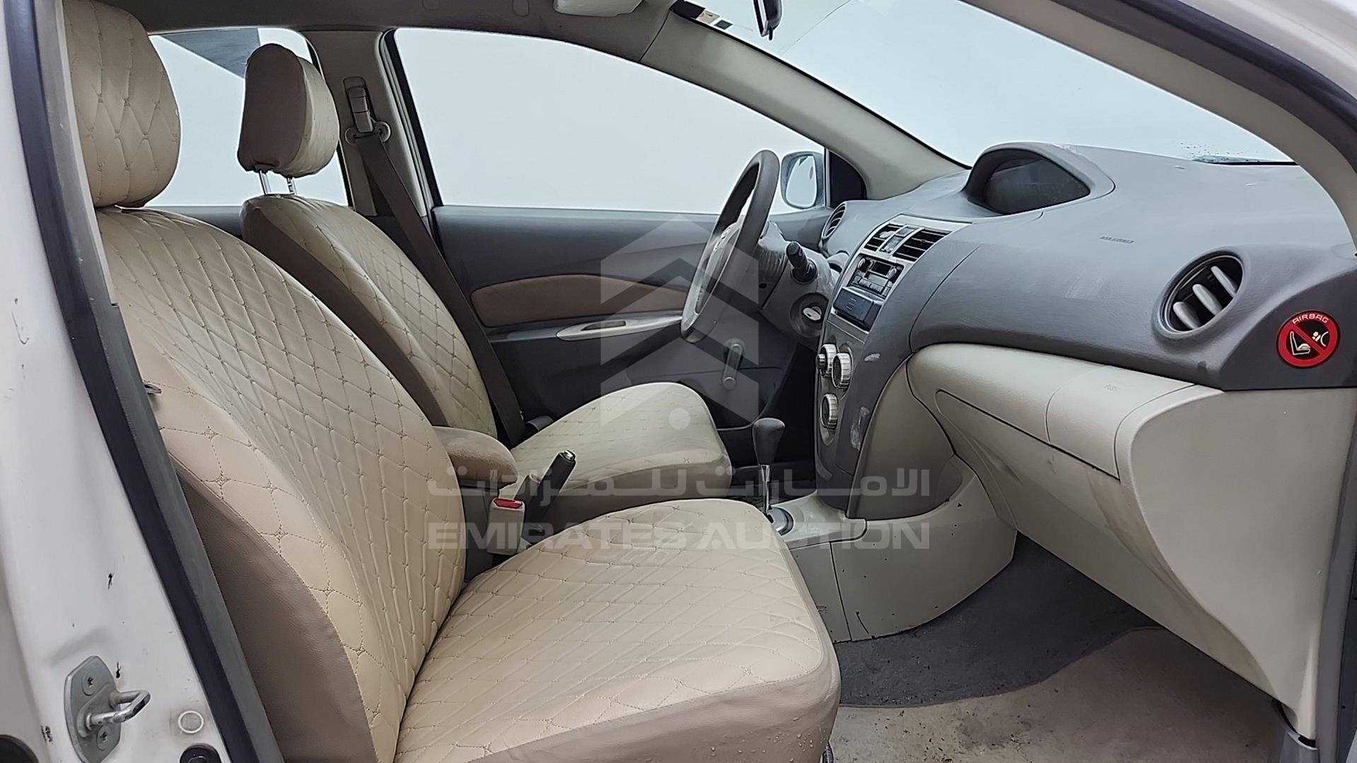 2010 TOYOTA YARIS VIN: JTDBW9237A1193939