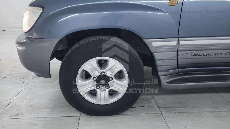 JTEHJ09J665125149 Auction: EmiratesAuction Lot: 406549 JTEHJ09J665125149 Toyota Land Cruiser 2006 BLUE Photo 31