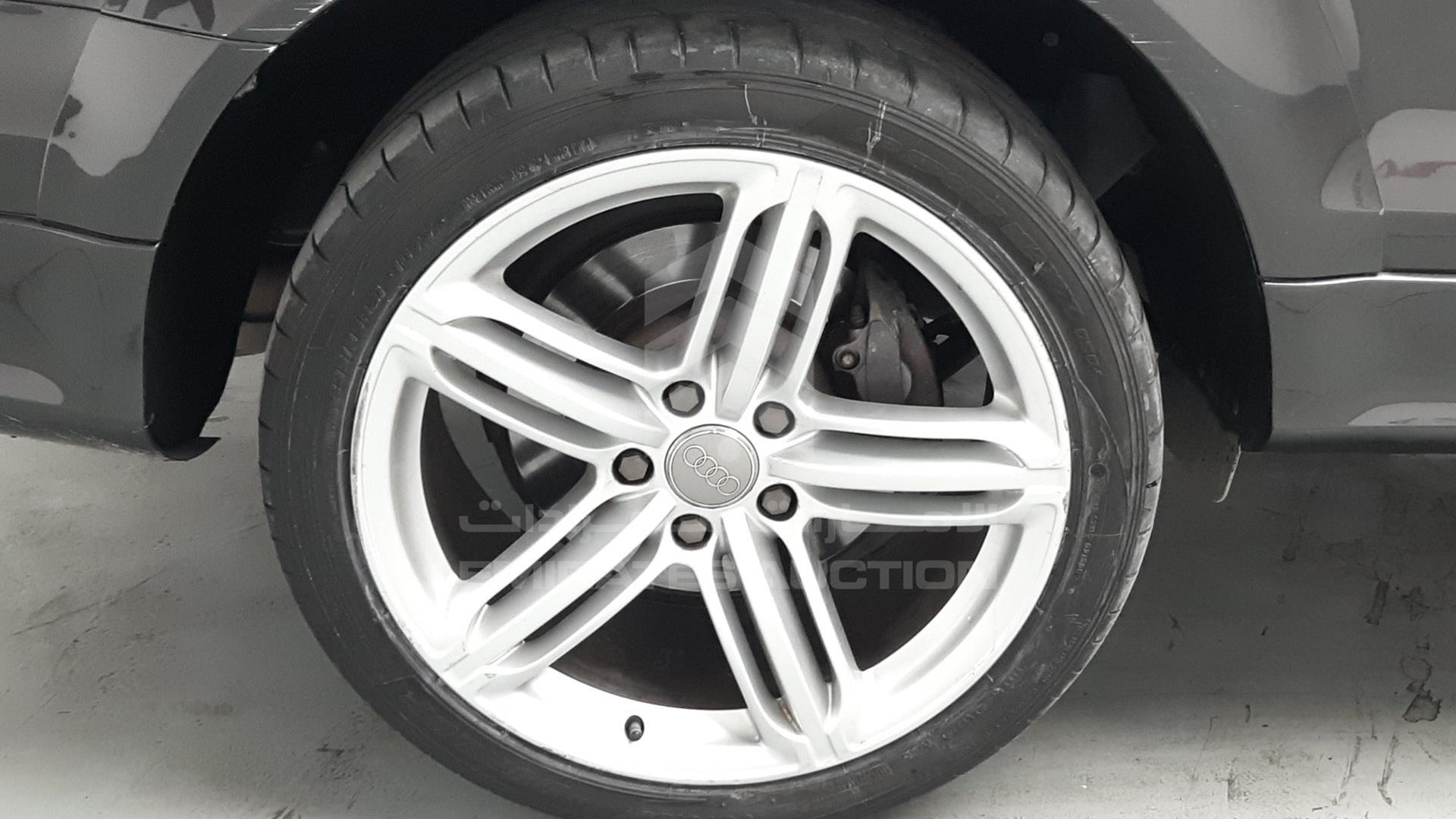 2015 AUDI Q7 VIN: WA1AGDFE1FD000370