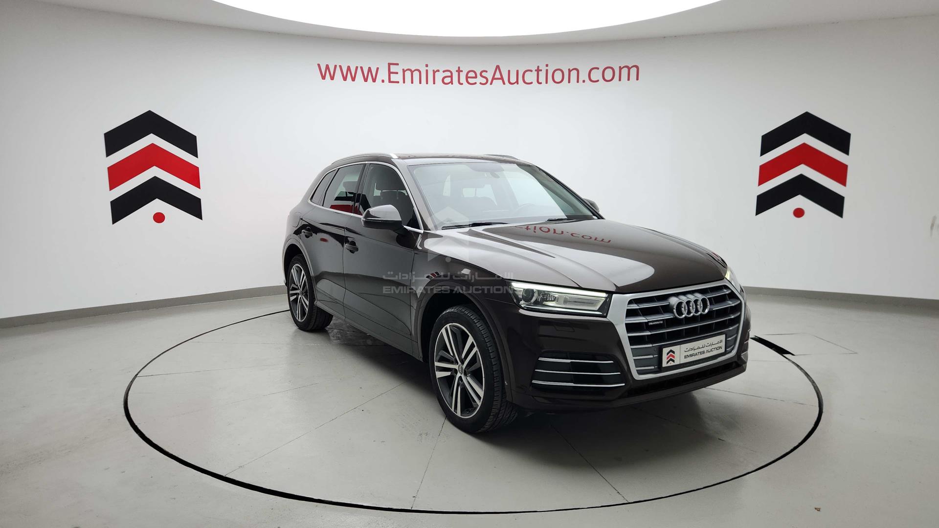 2018 AUDI Q5 VIN: WA1ZZZFY3J2134239