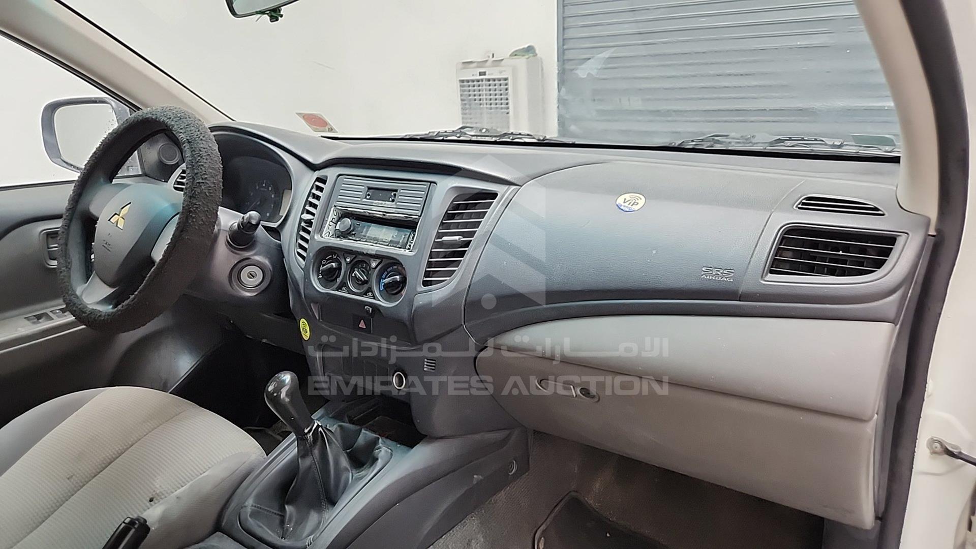 2016 MITSUBISHI L 200 VIN: MMBJNKJ40GH003029