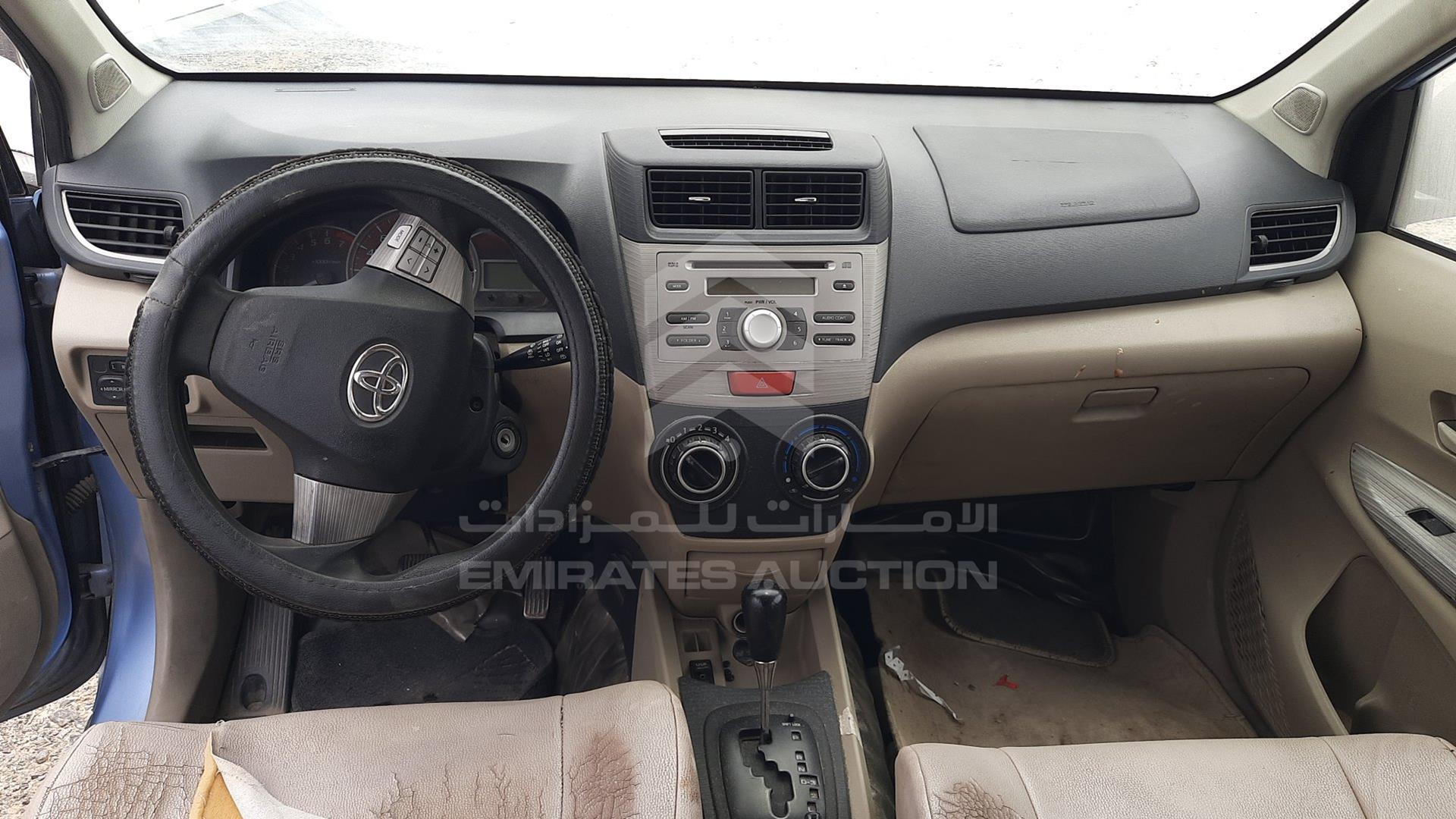 2015 TOYOTA AVANZA VIN: MHKMC13F0FK012179