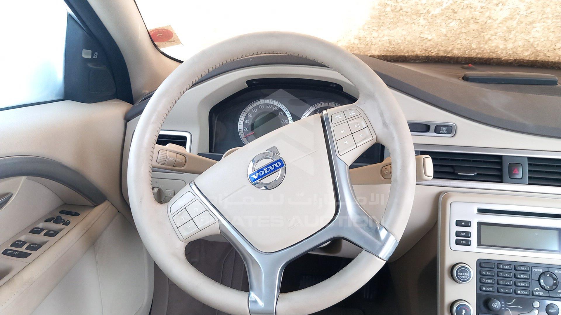 2011 VOLVO S 80 VIN: YV1AS6052B1138286