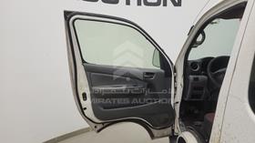 2015 Nissan Urvan — Front Left Door — Photo 5 — Thumbnail