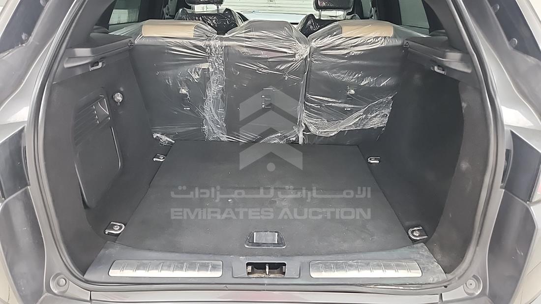 2016 Range Rover Evoque — Trunk Interior View — Photo 25
