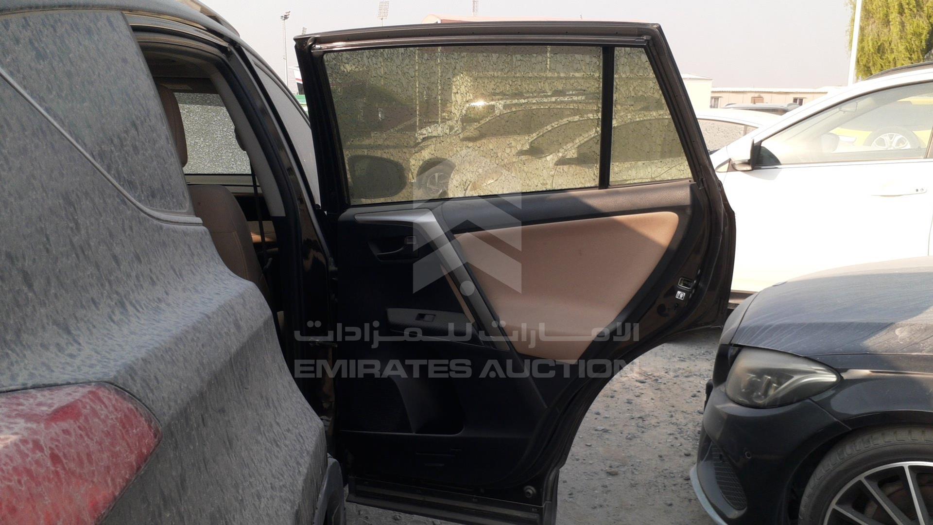 2015 TOYOTA RAV-4 VIN: JTMDF9EV4FJ016746
