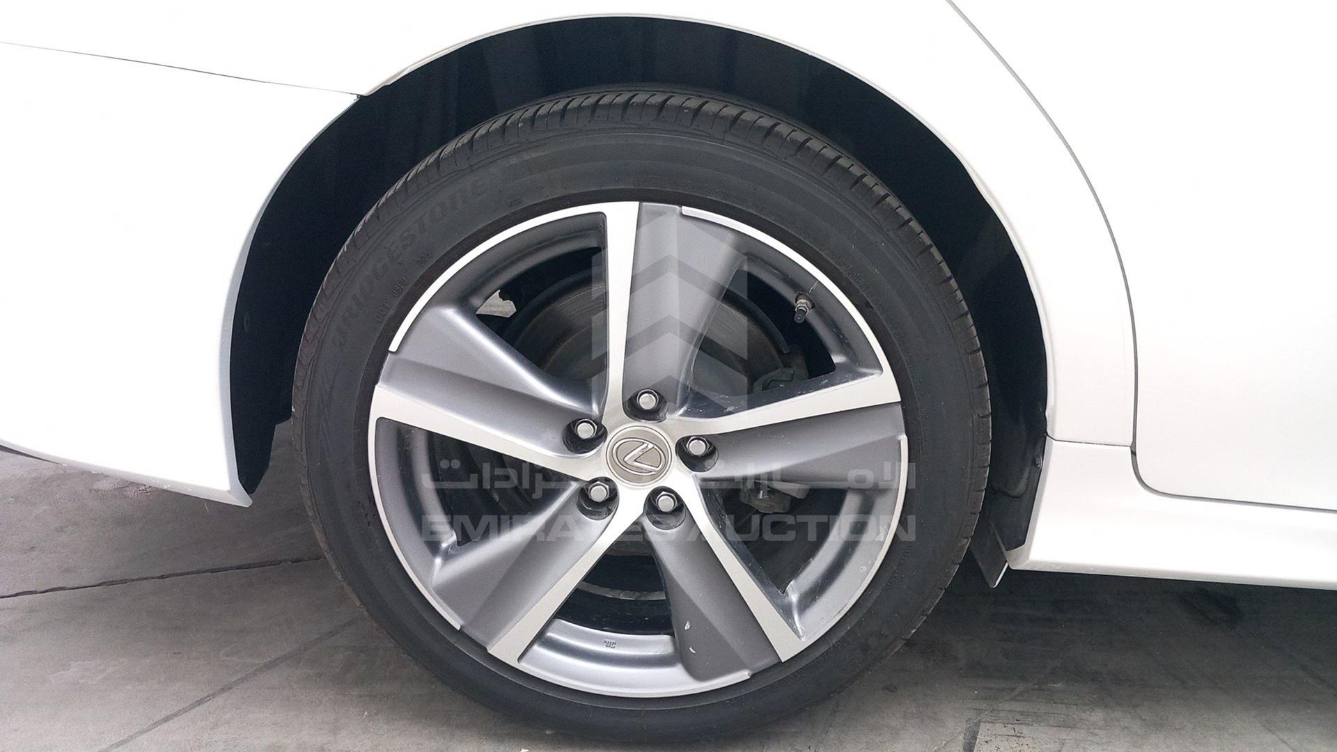 2016 LEXUS GS 200T VIN: JTHBA1BL8GA000589
