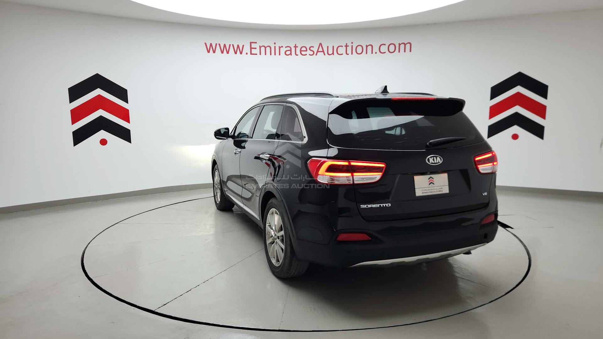 2016 KIA SORENTO VIN: KNAPH814XG5065519