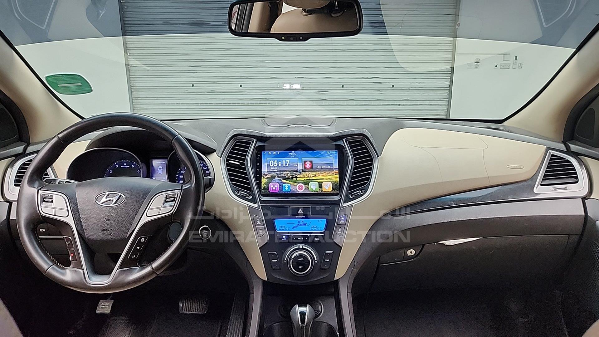 2014 HYUNDAI SANTA FE VIN: KMHSN81E5EU030447