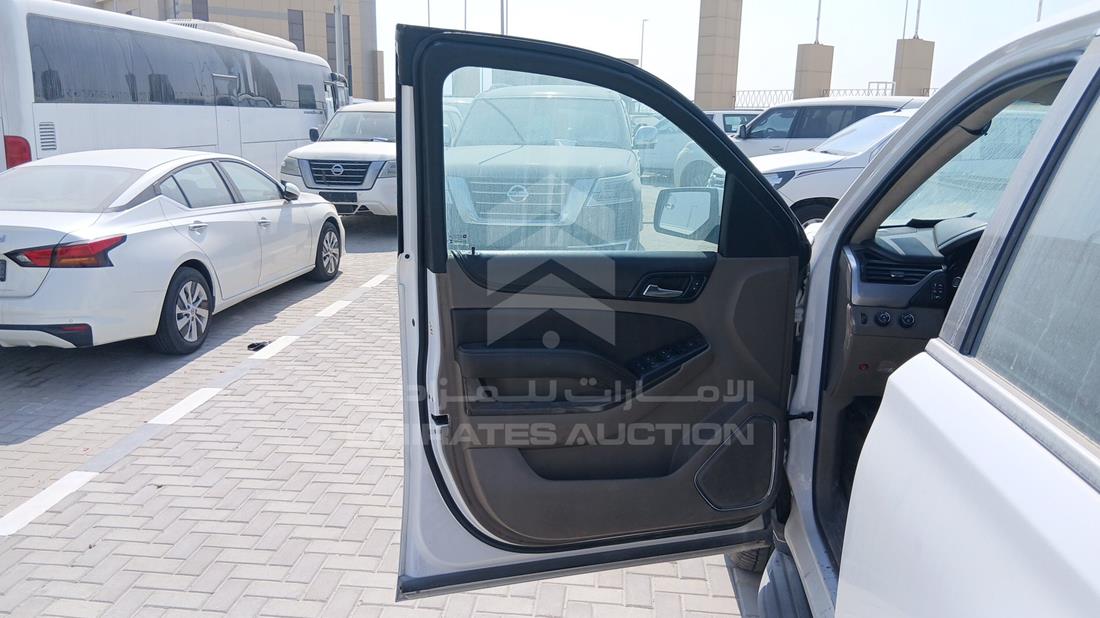 2019 Chevrolet Suburban — Front Left Door — Photo 10