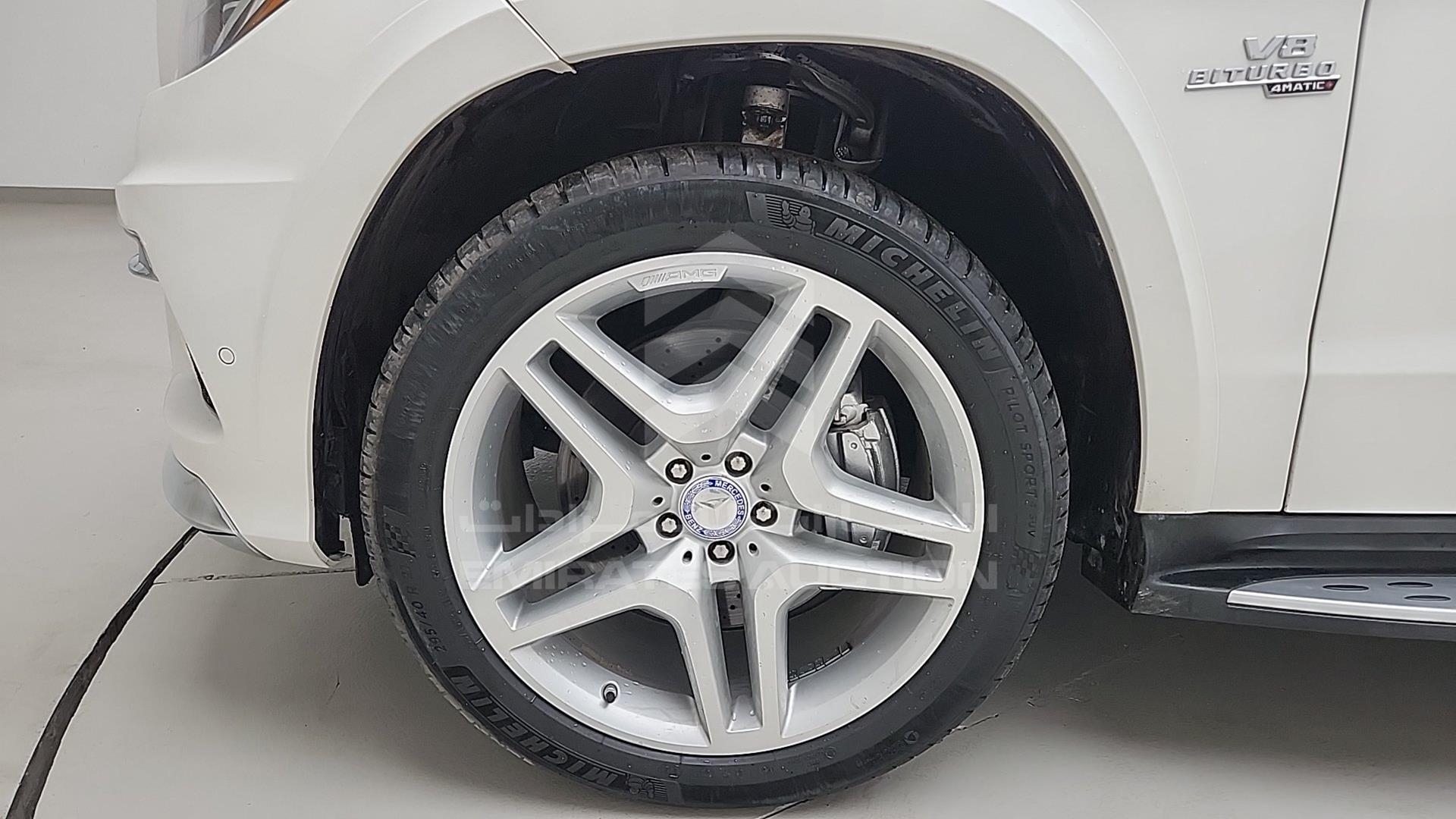 2015 MERCEDES GL 550 VIN: 4JGDF7DE7FA508690