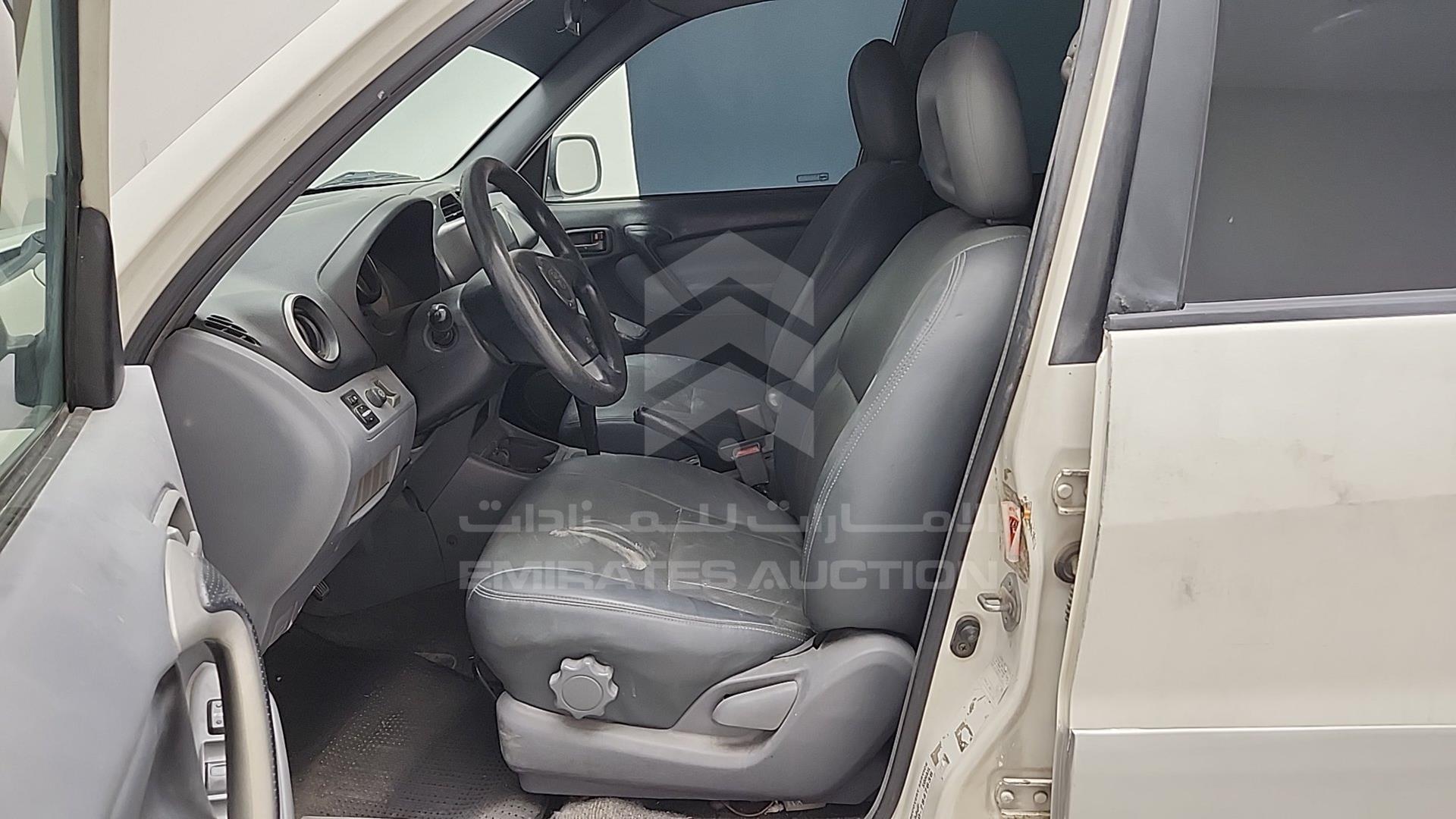 2003 TOYOTA RAV-4 VIN: JTEHH20V330258368