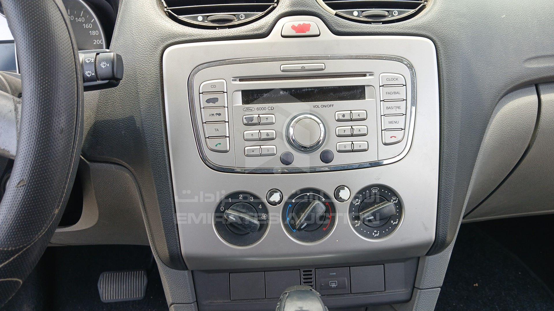 2008 FORD FOCUS VIN: WF0TD35L98VK62164