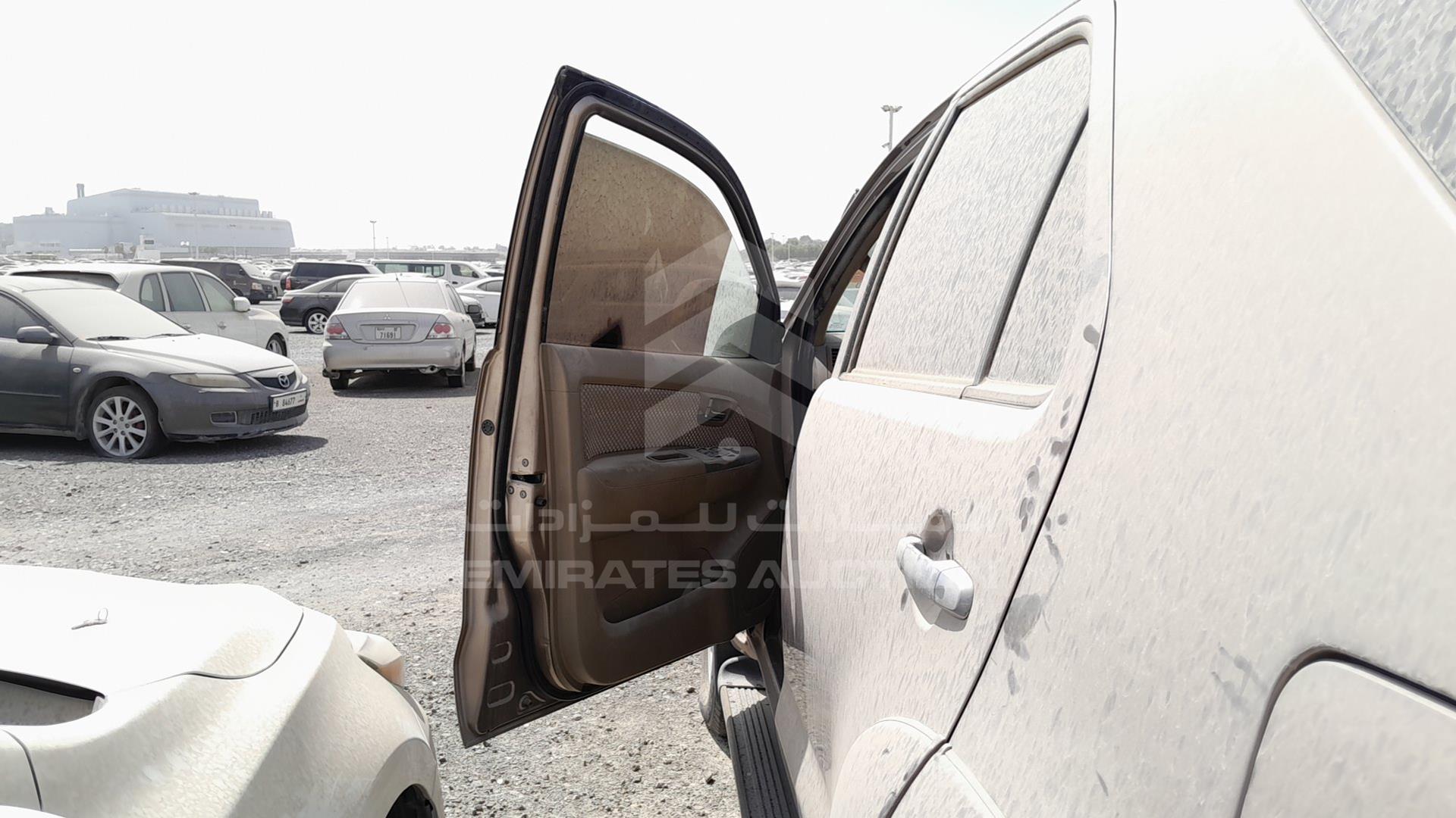 2010 TOYOTA FORTUNER VIN: MR1YX59G4A3017991