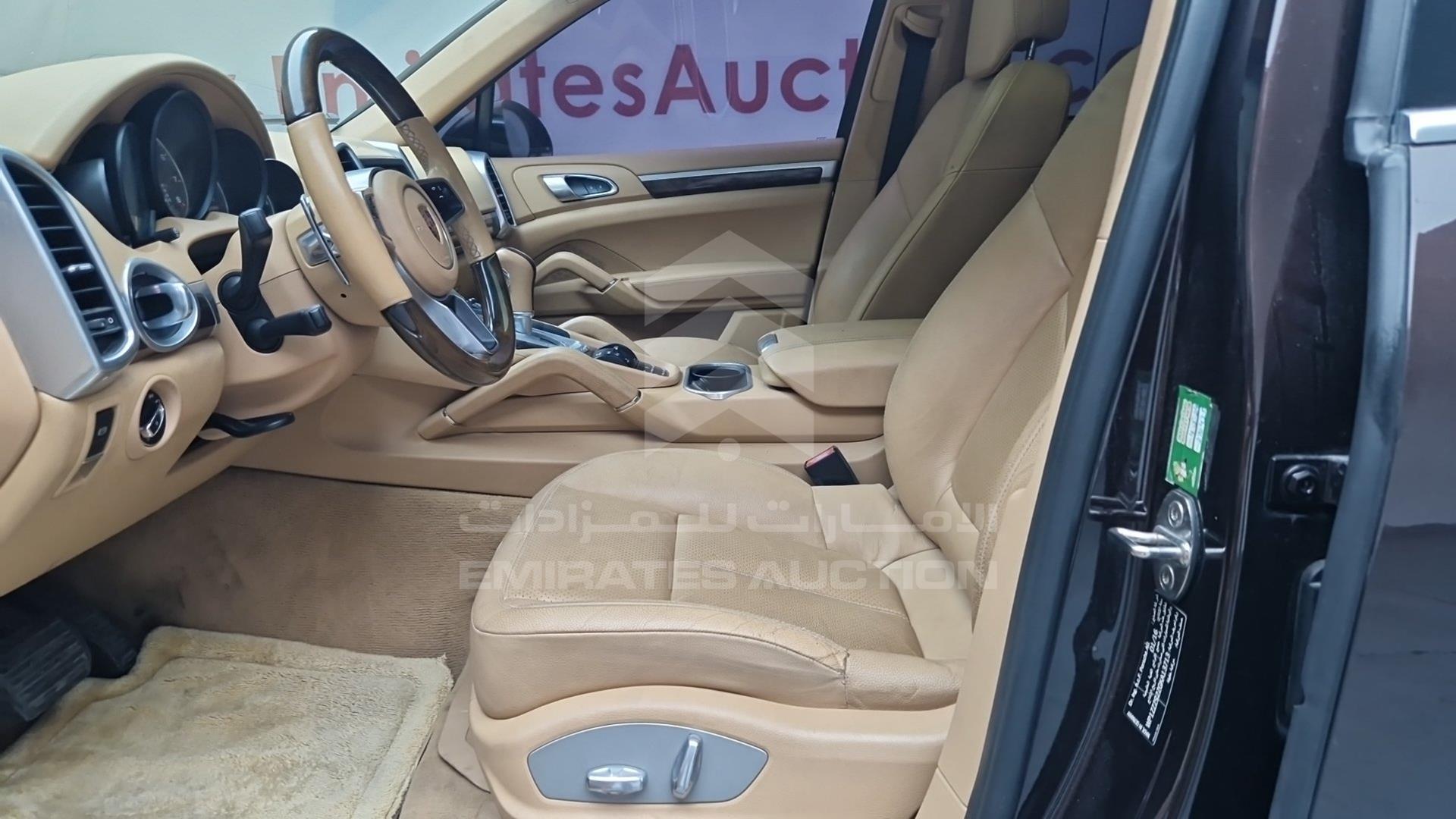 2016 PORSCHE CAYENNE VIN: WP1ZZZ92ZGKA13713