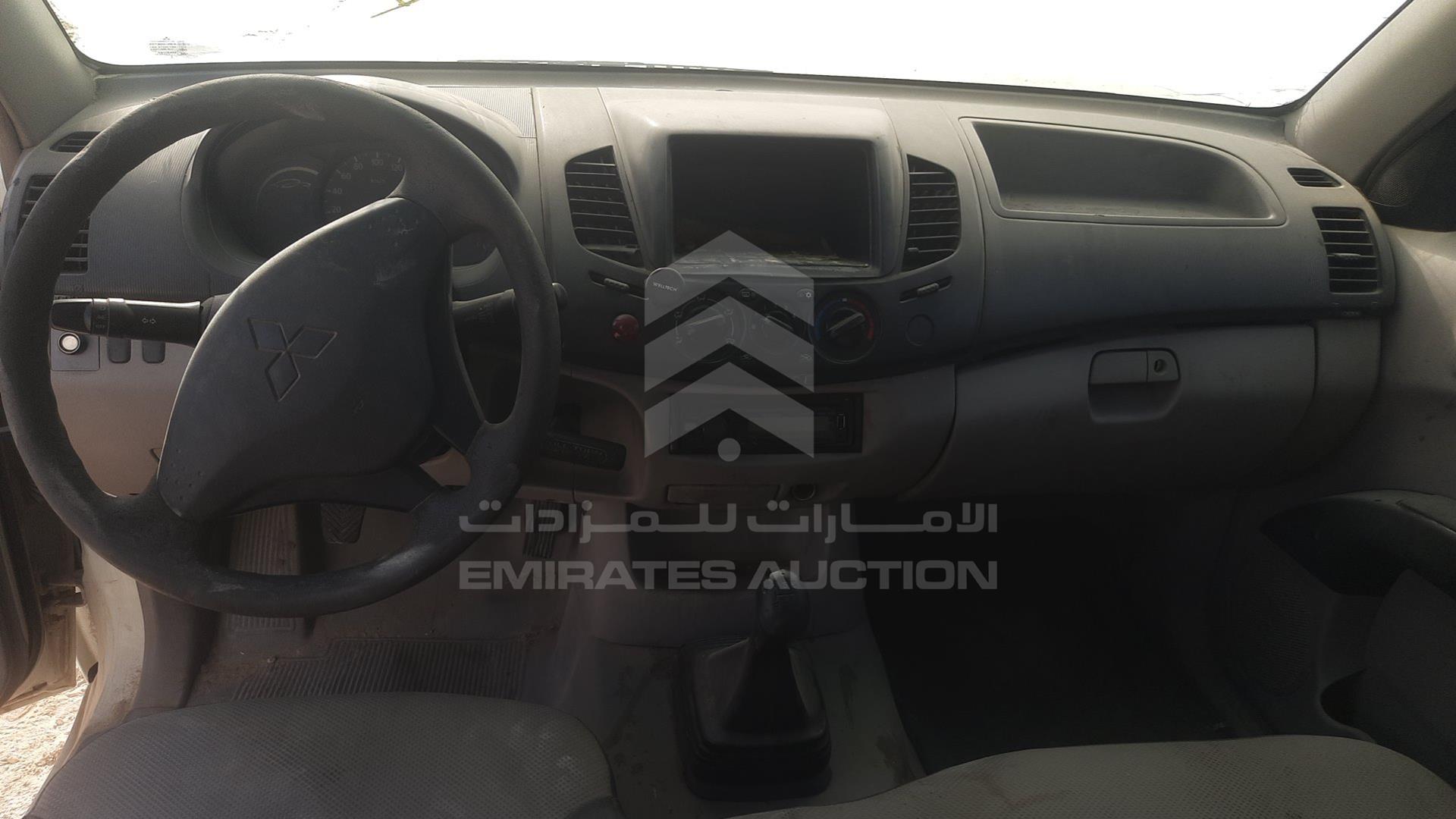 2013 MITSUBISHI L 200 VIN: MMBJNKA50DD027657