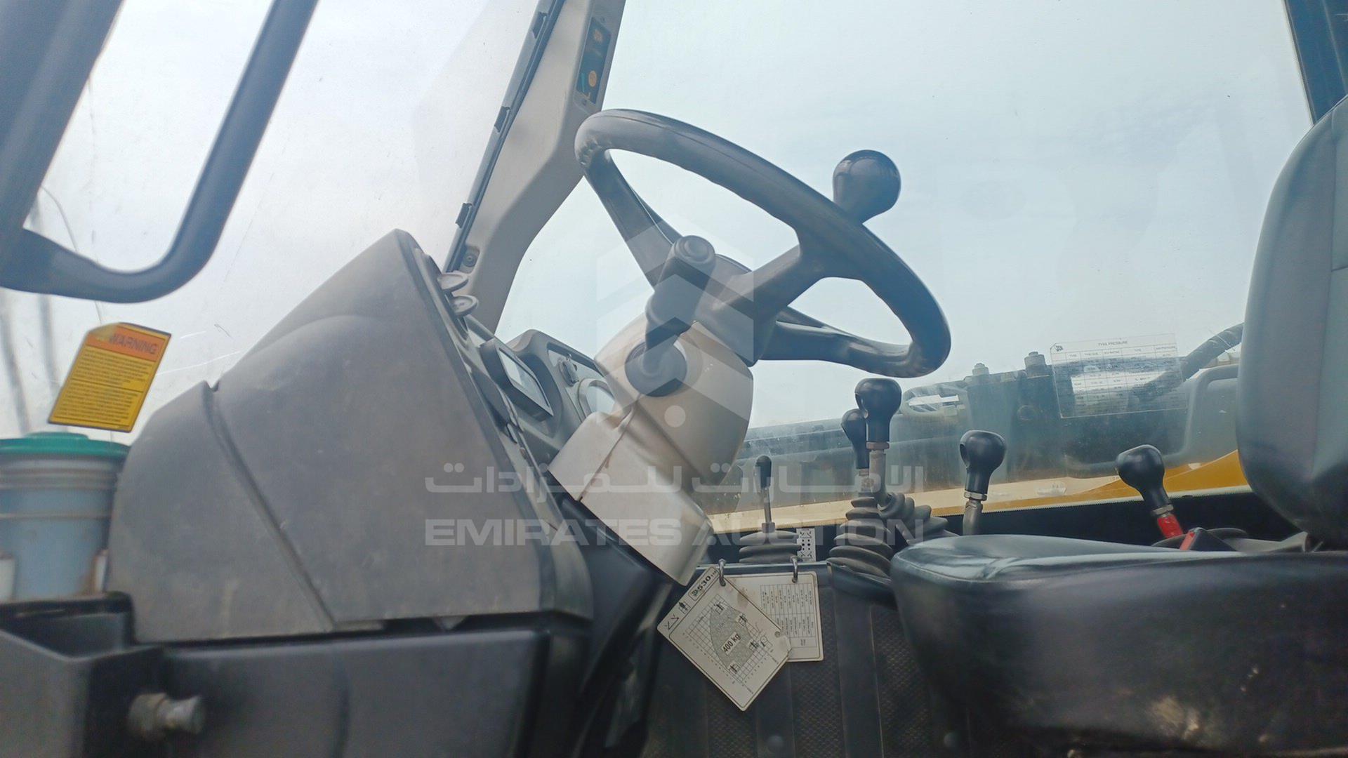 2022 JCB 530-110 VIN: RAJ5DD7MK02859500