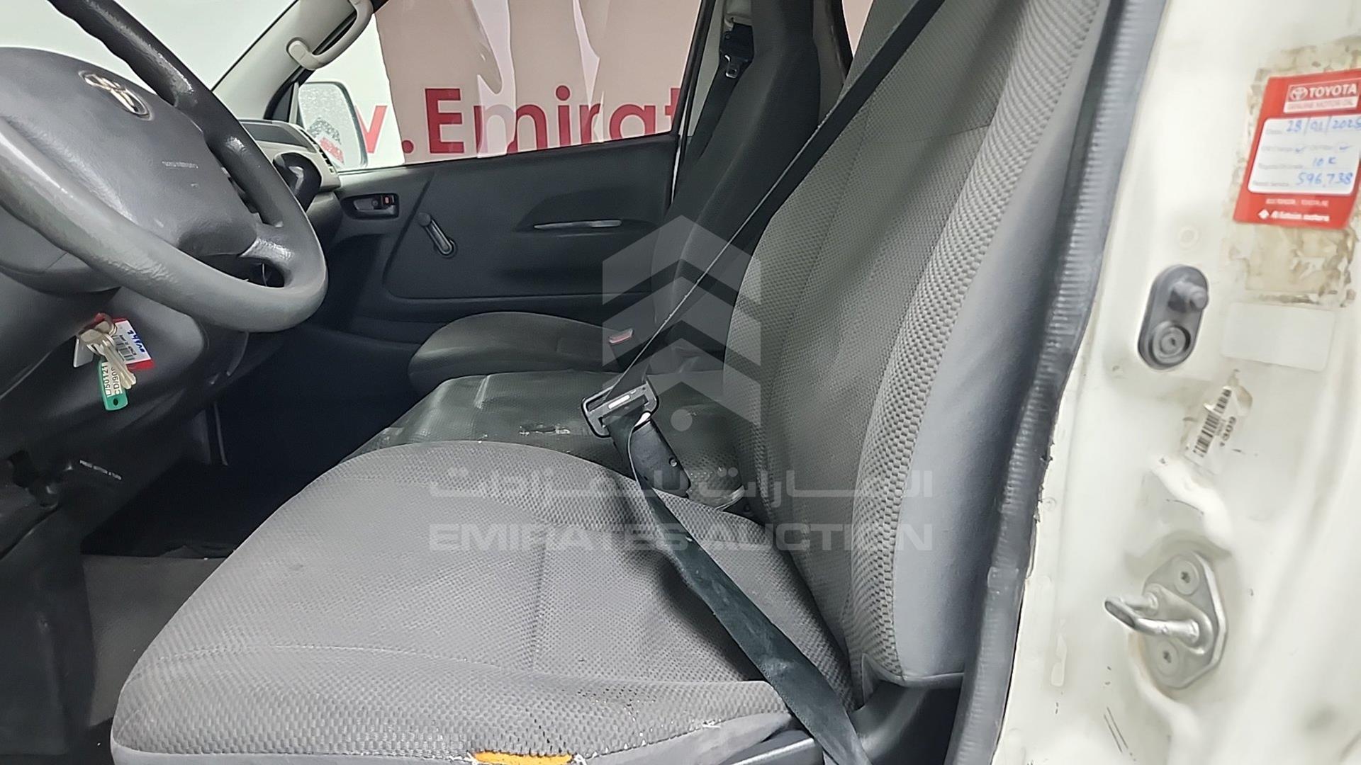 2013 TOYOTA HIACE VIN: JTGSX22P1D6139909