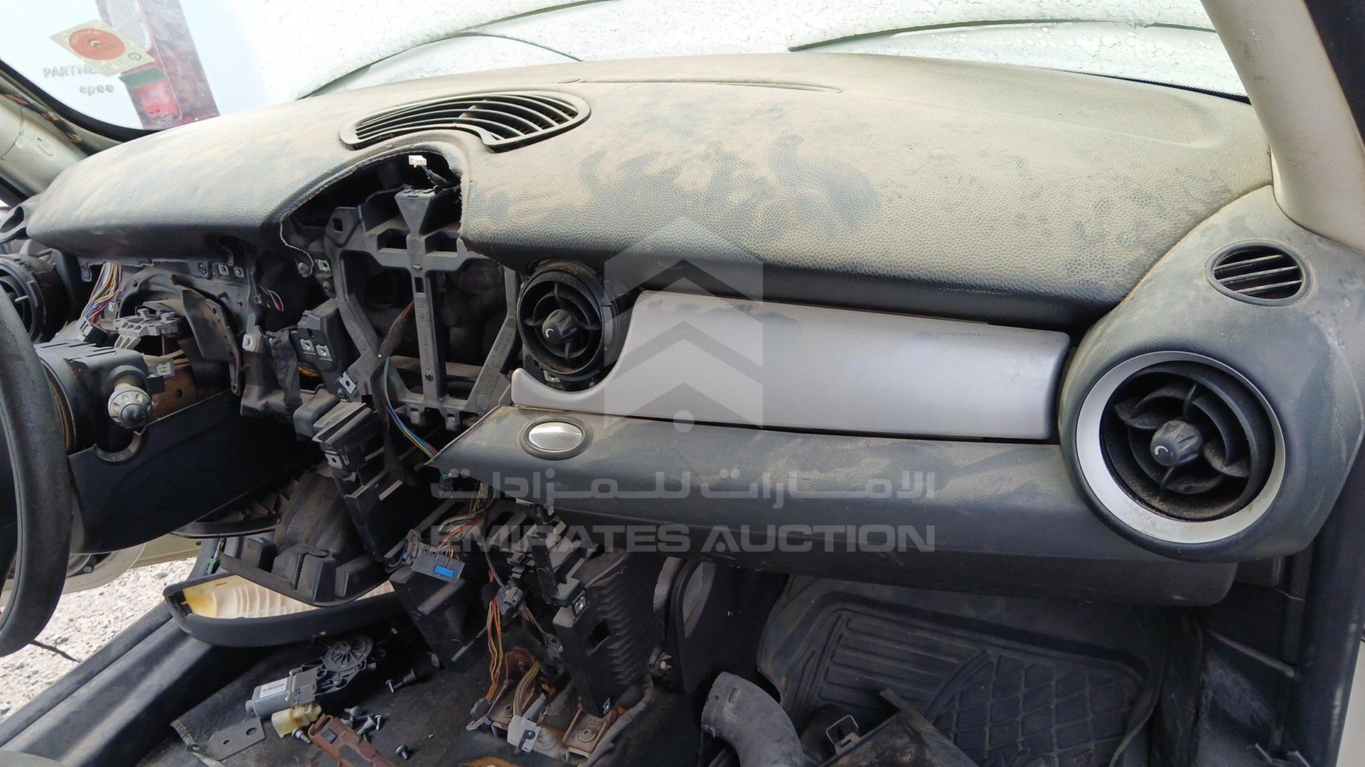 2012 MINI COOPER VIN: WMWSU310XCT205189