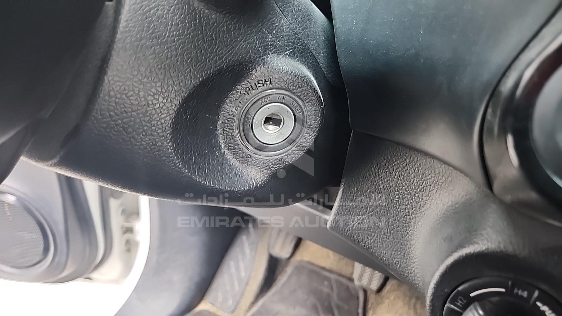 2023 TOYOTA HILUX VIN: MR0DB9CD1P5004085