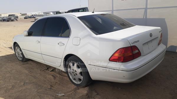 Lexus LS 430 2001 JTHBN30F210025546 Image 32