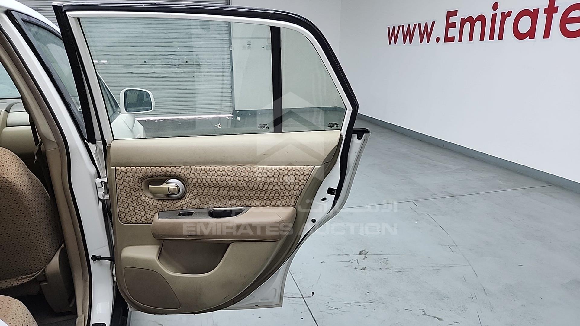 2011 NISSAN TIIDA VIN: 3N1BC1A6XBK201802