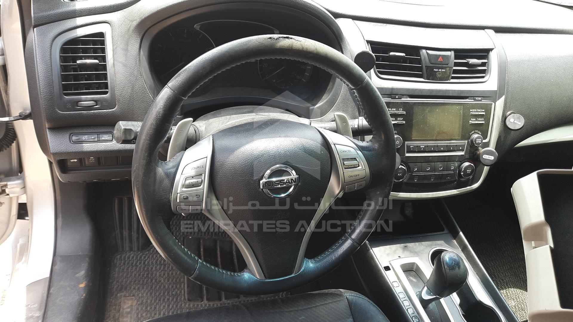 2016 NISSAN ALTIMA VIN: 1N4BL3AP1GC208190