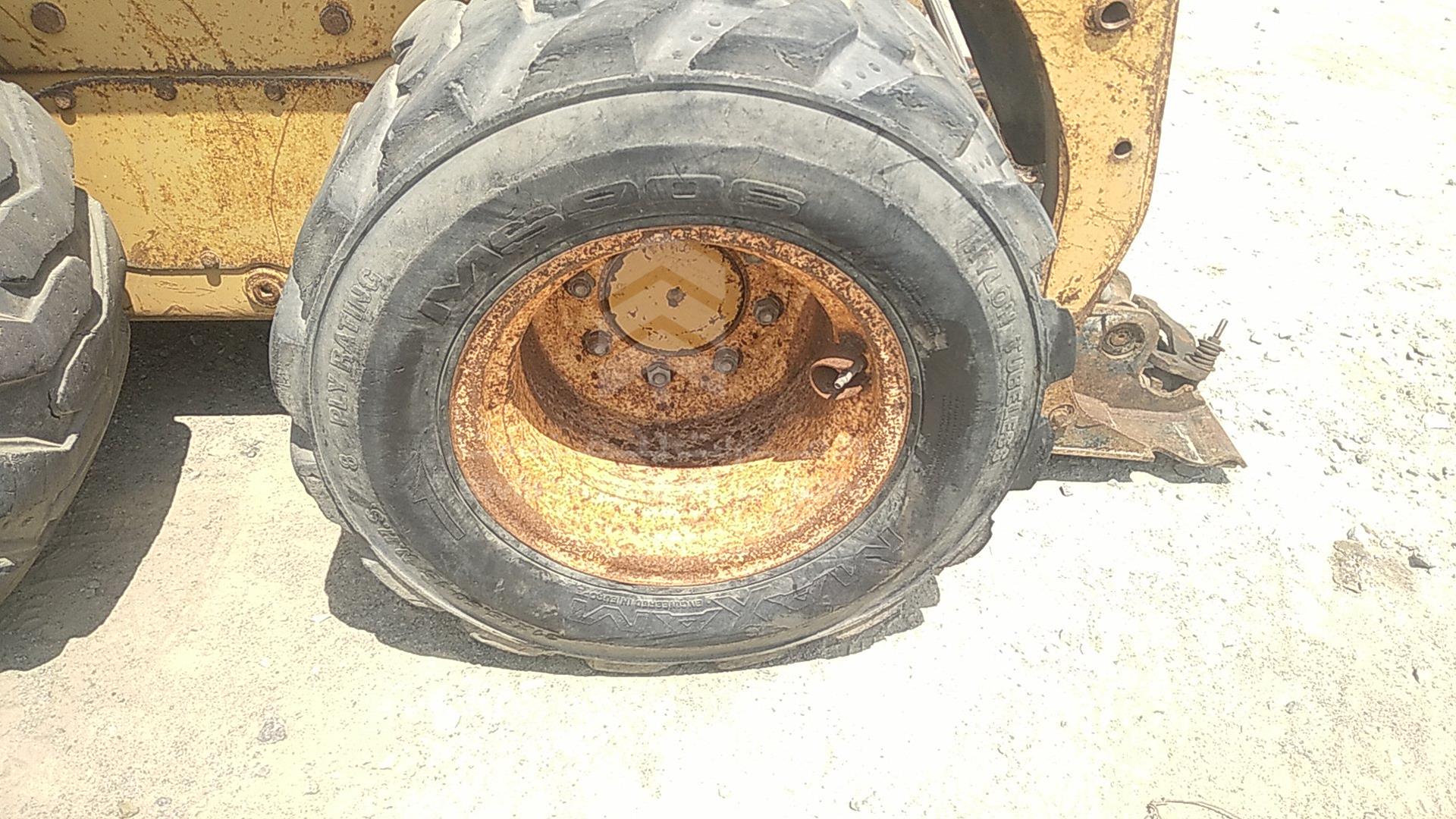 2002 CATERPILLAR 226 VIN: CAT00226A5FZ07144